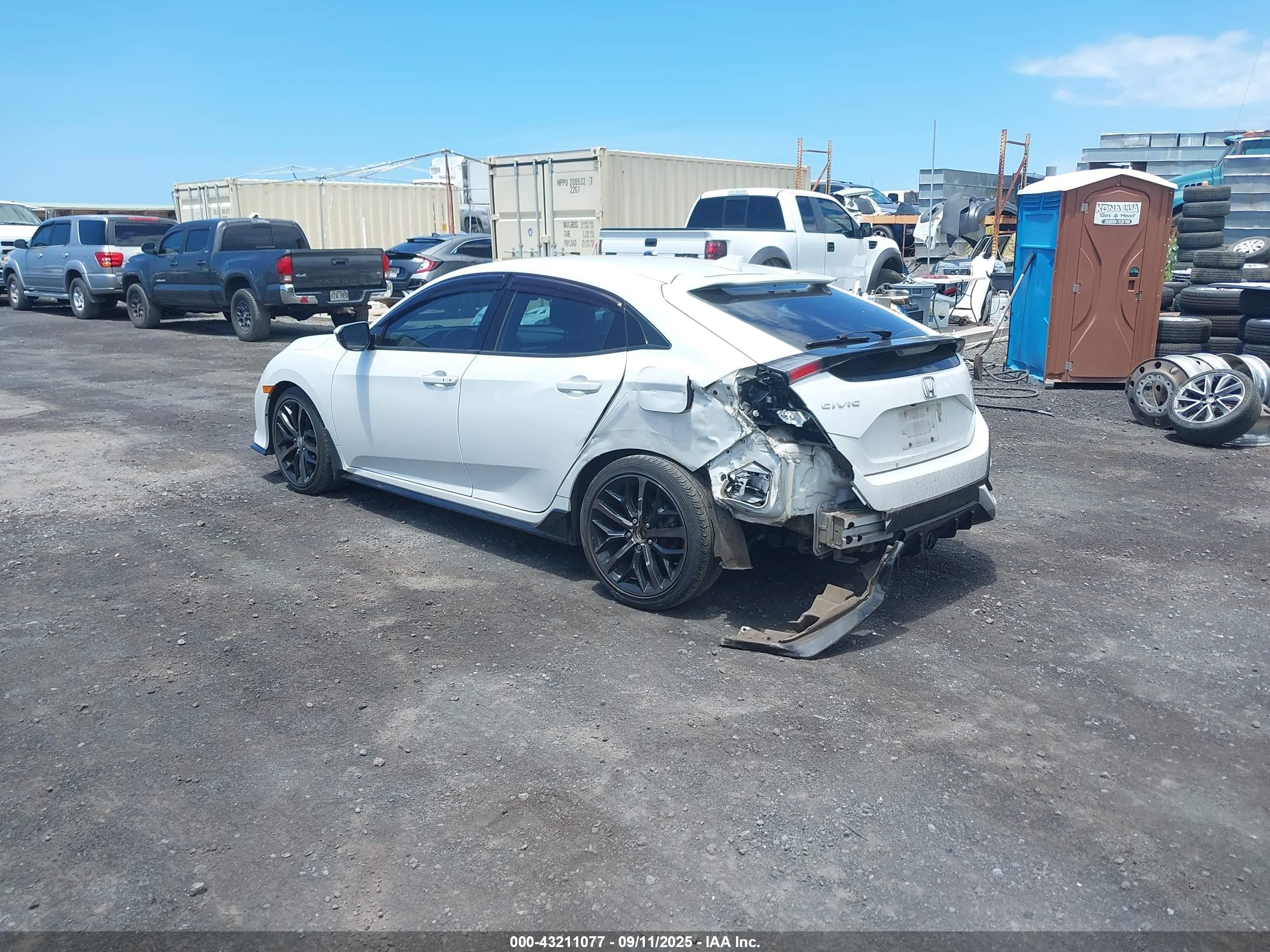 HONDA CIVIC image 3