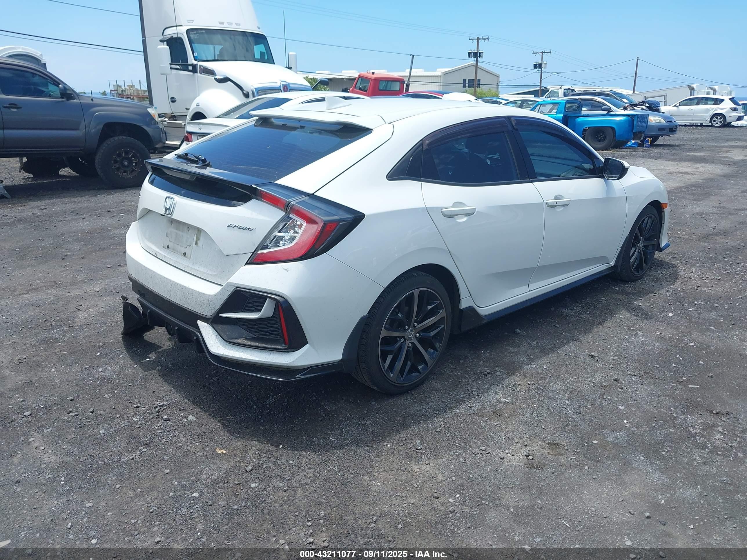 HONDA CIVIC image 4