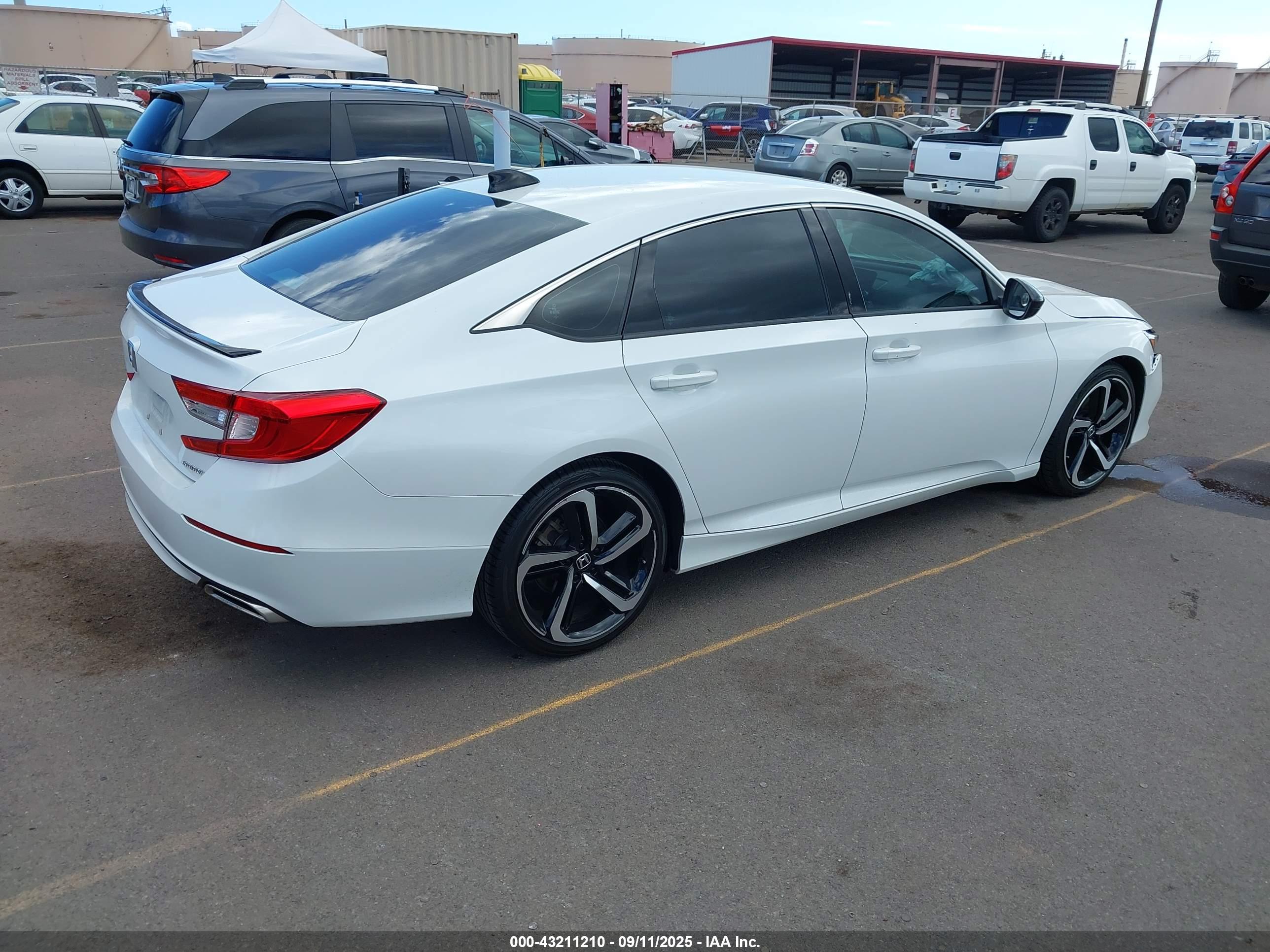 HONDA ACCORD image 4