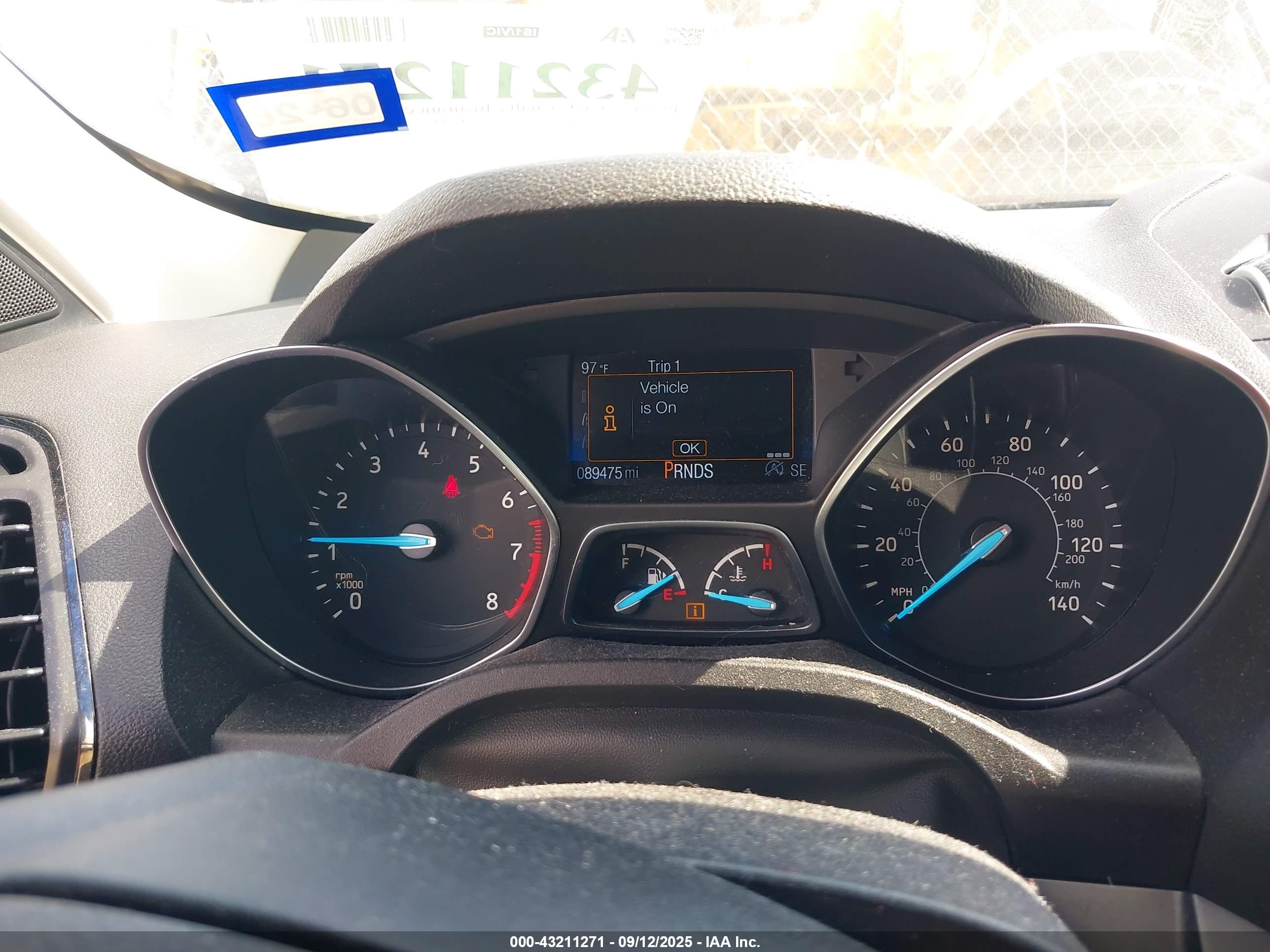 FORD ESCAPE image 7