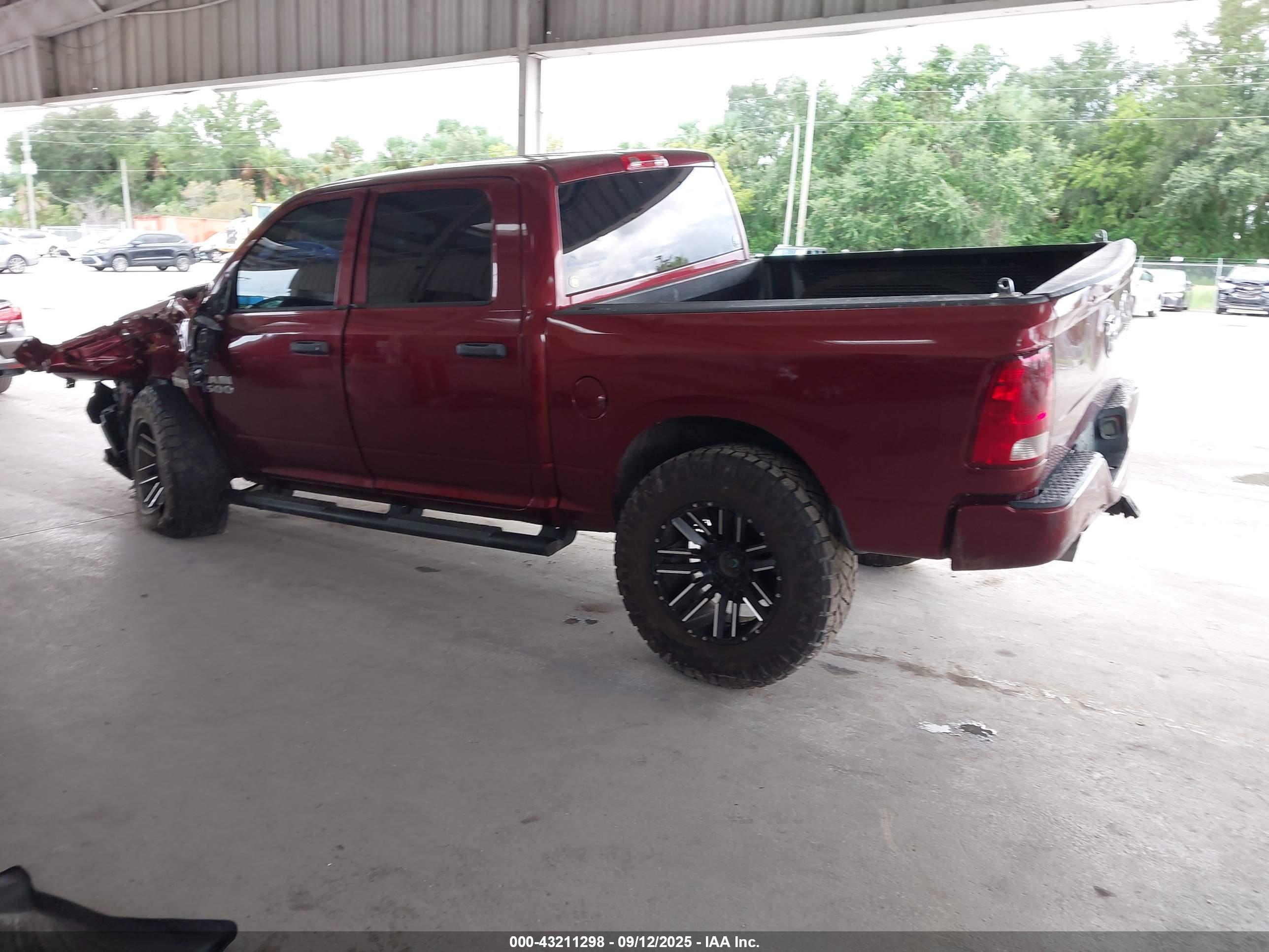 RAM 1500 image 3