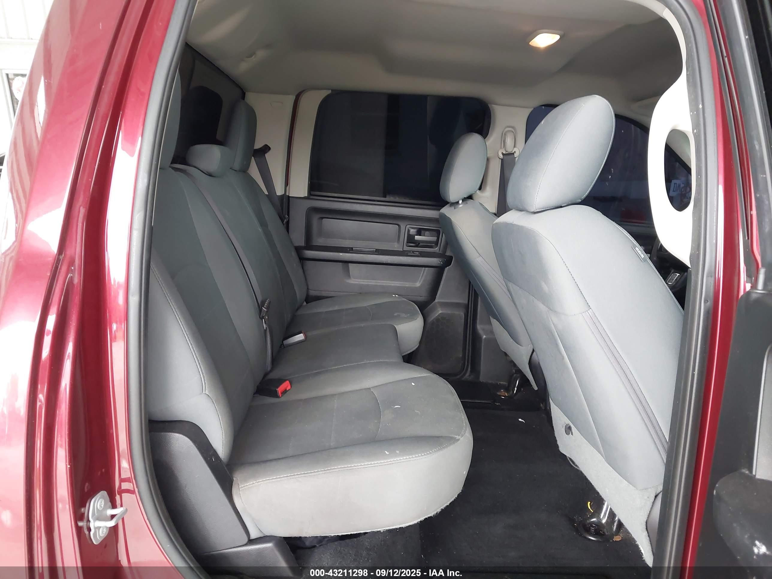 RAM 1500 image 8