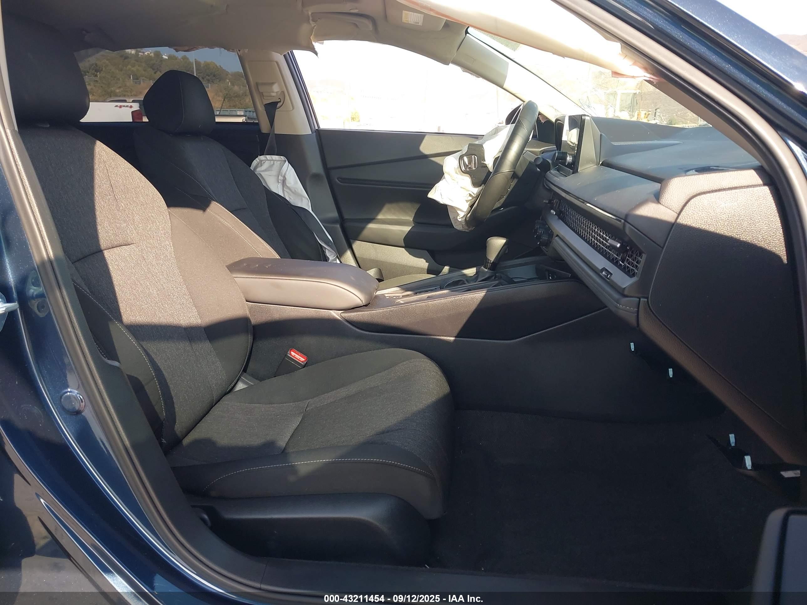 HONDA ACCORD image 5