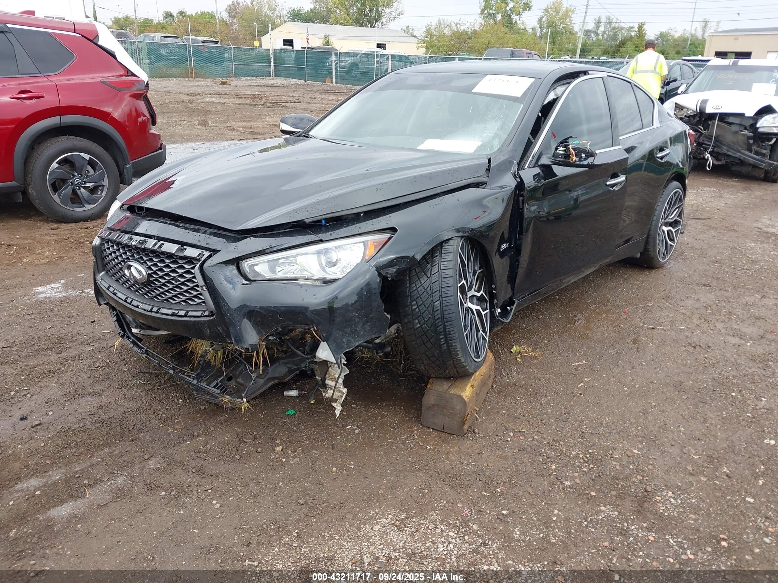 INFINITI Q50 image 6