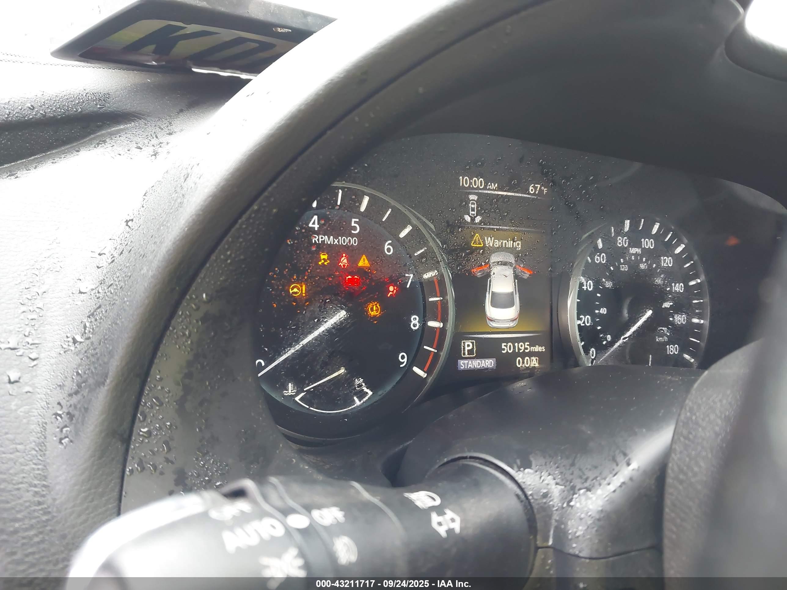 INFINITI Q50 image 7