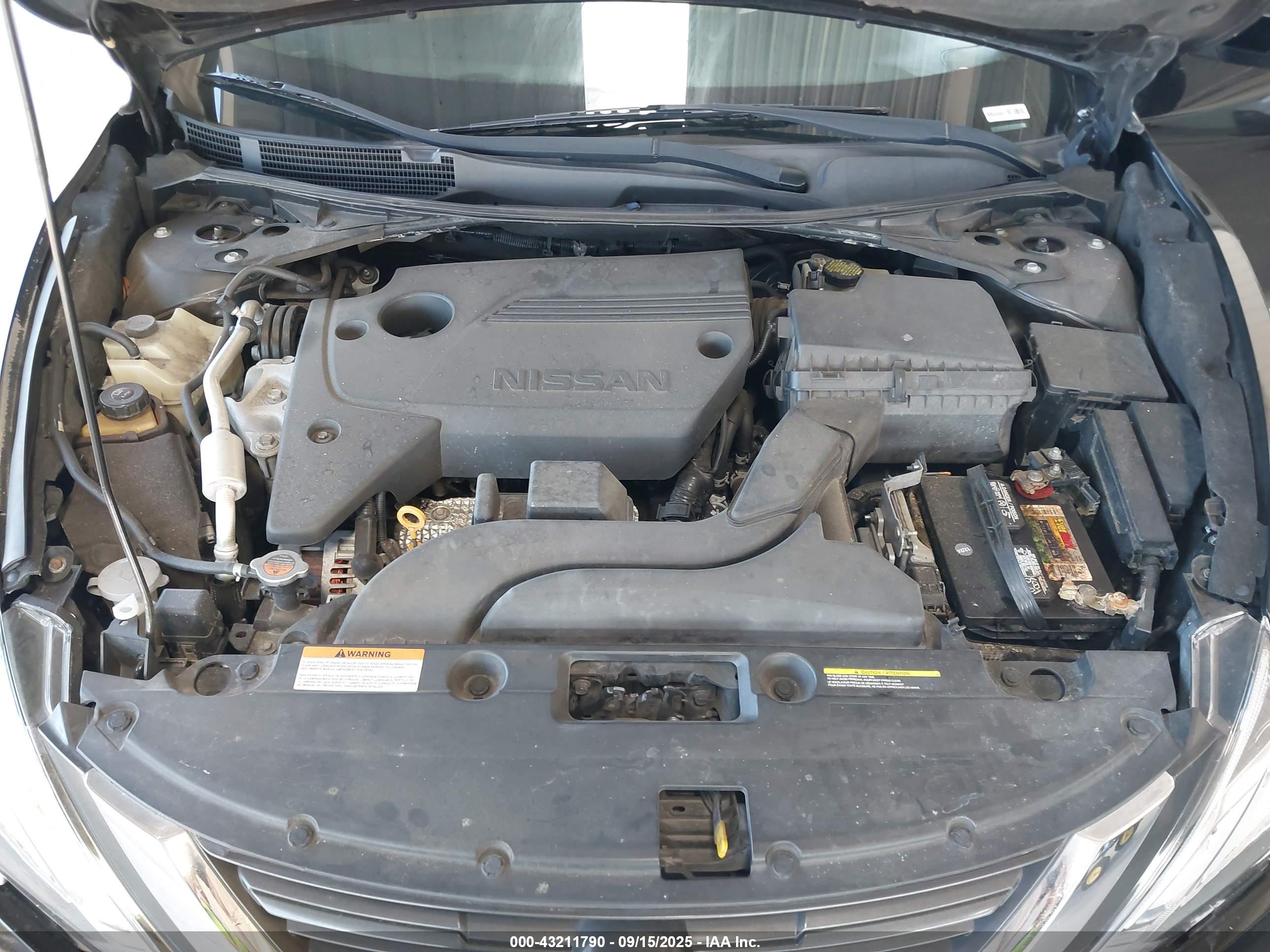 NISSAN ALTIMA image 10