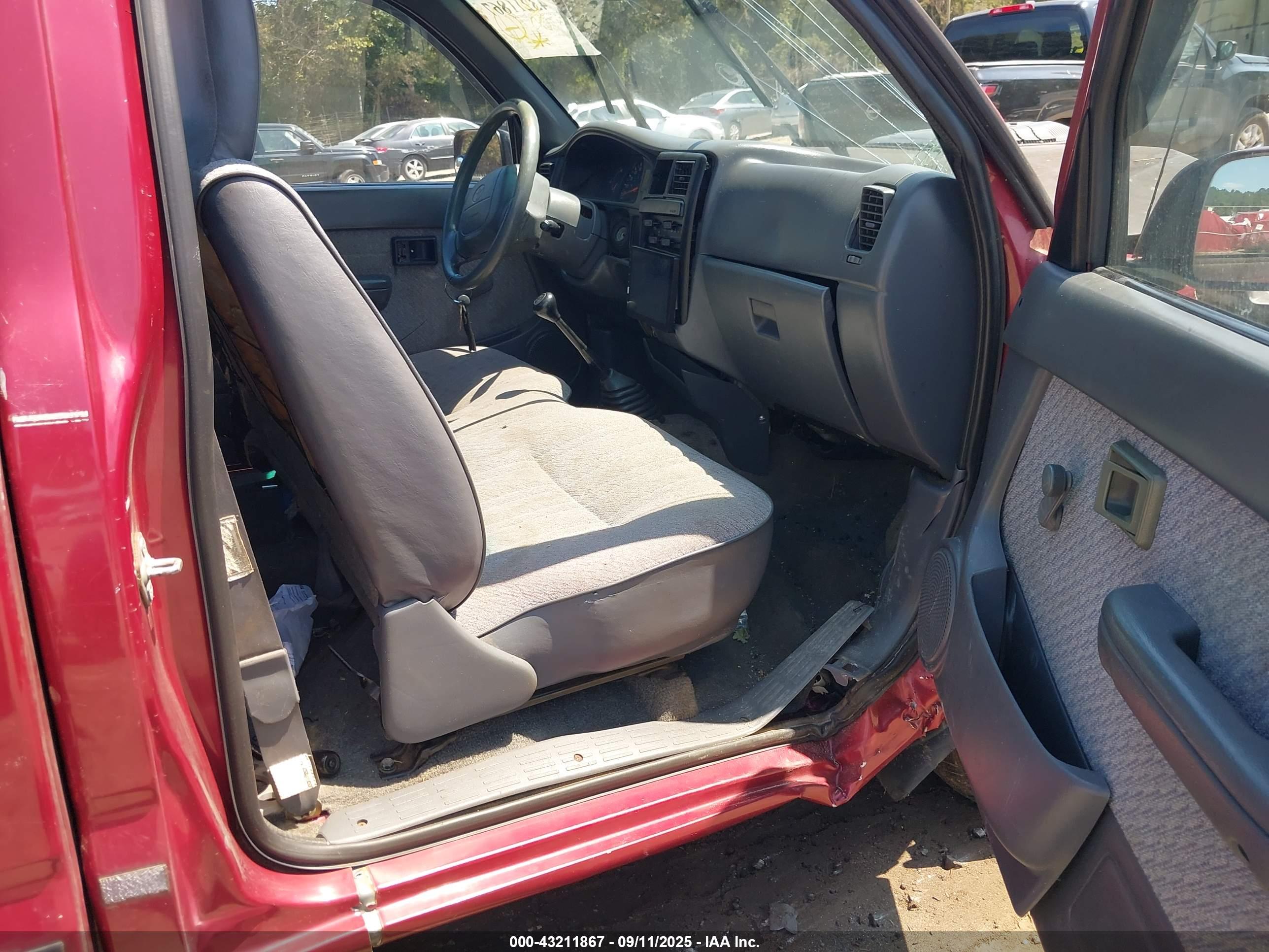 TOYOTA TACOMA image 5