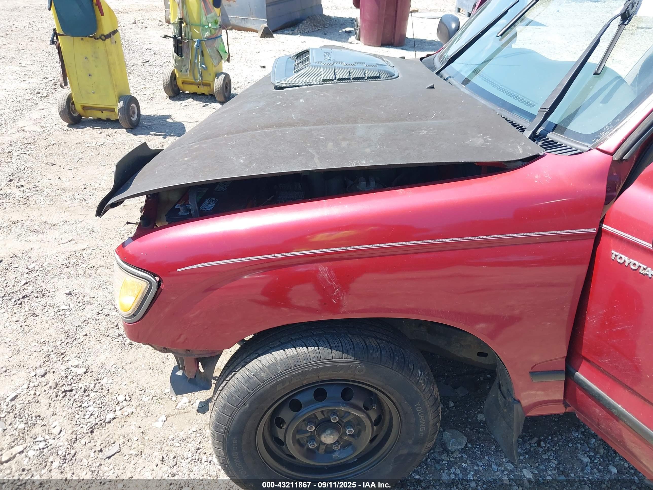 TOYOTA TACOMA image 6