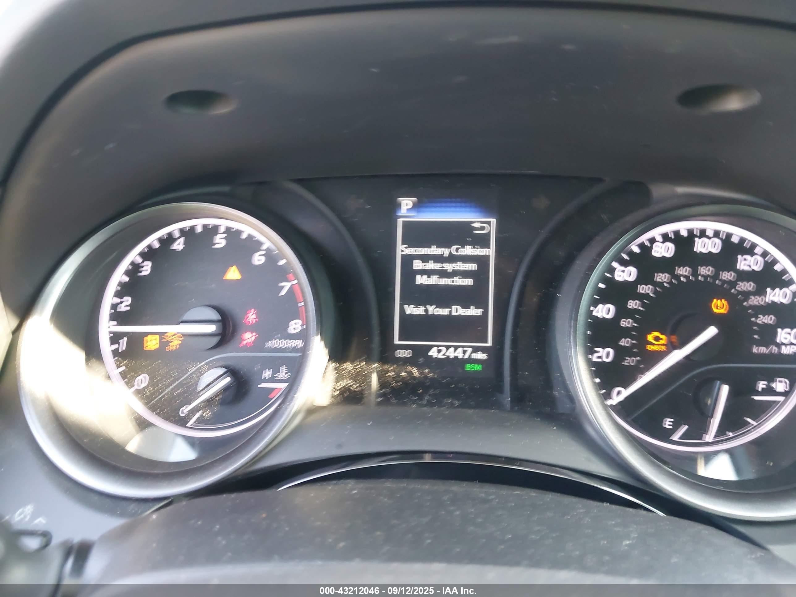 TOYOTA CAMRY image 7