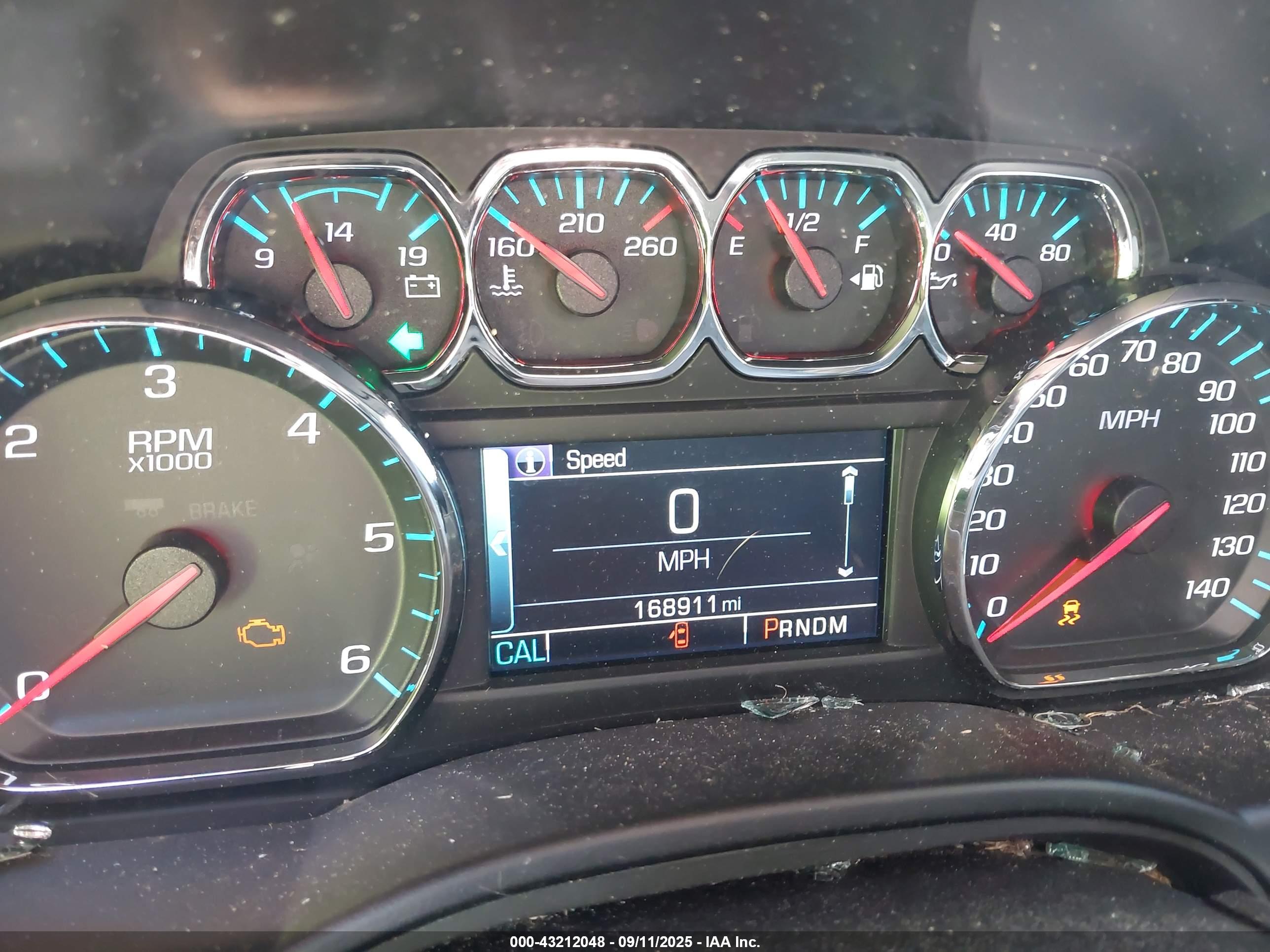 CHEVROLET TAHOE image 7