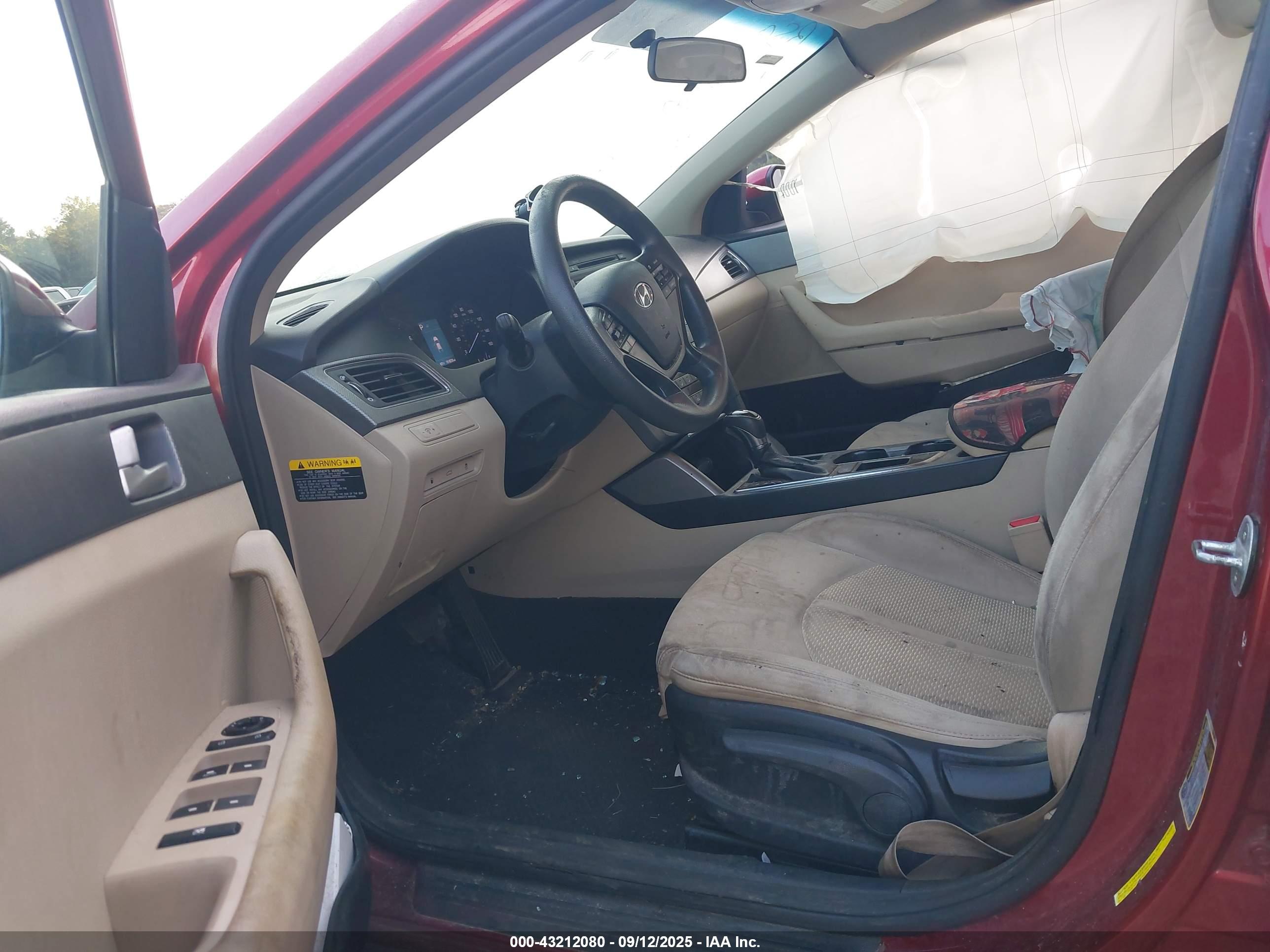 HYUNDAI SONATA image 5