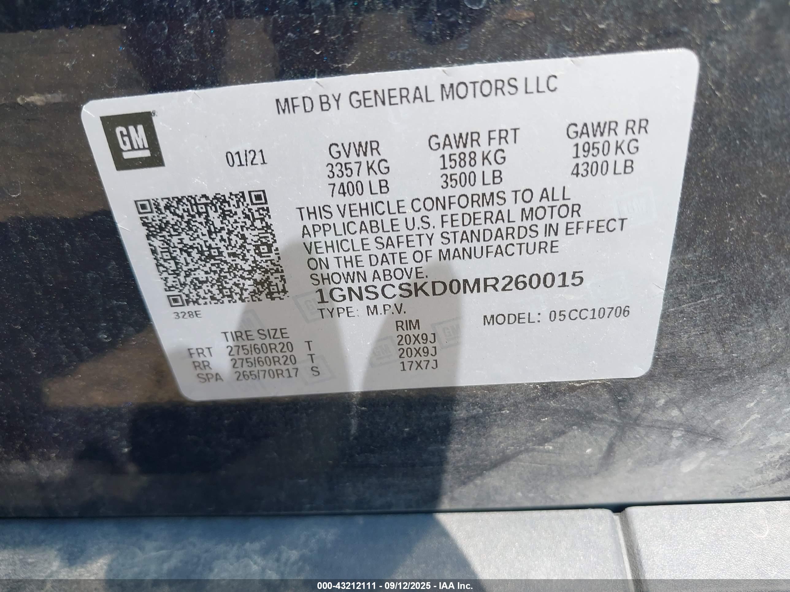 CHEVROLET TAHOE image 9