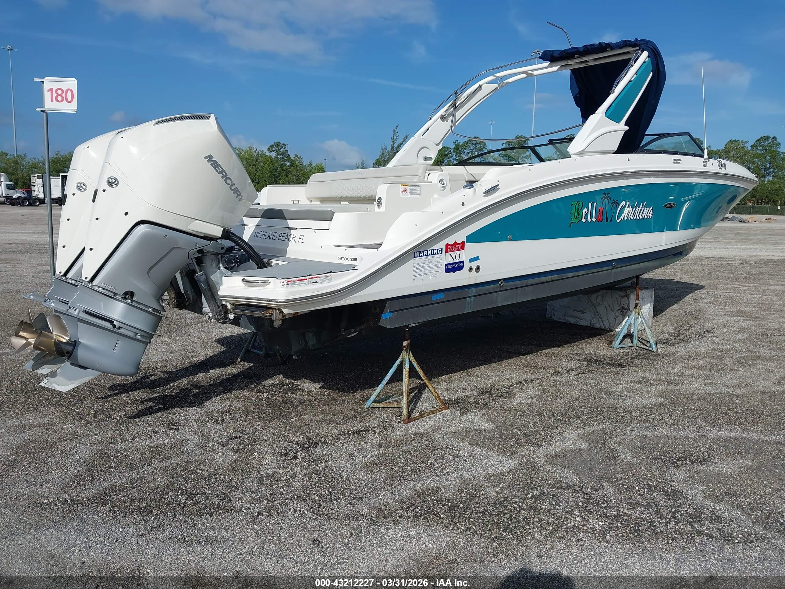 SEA RAY image 4
