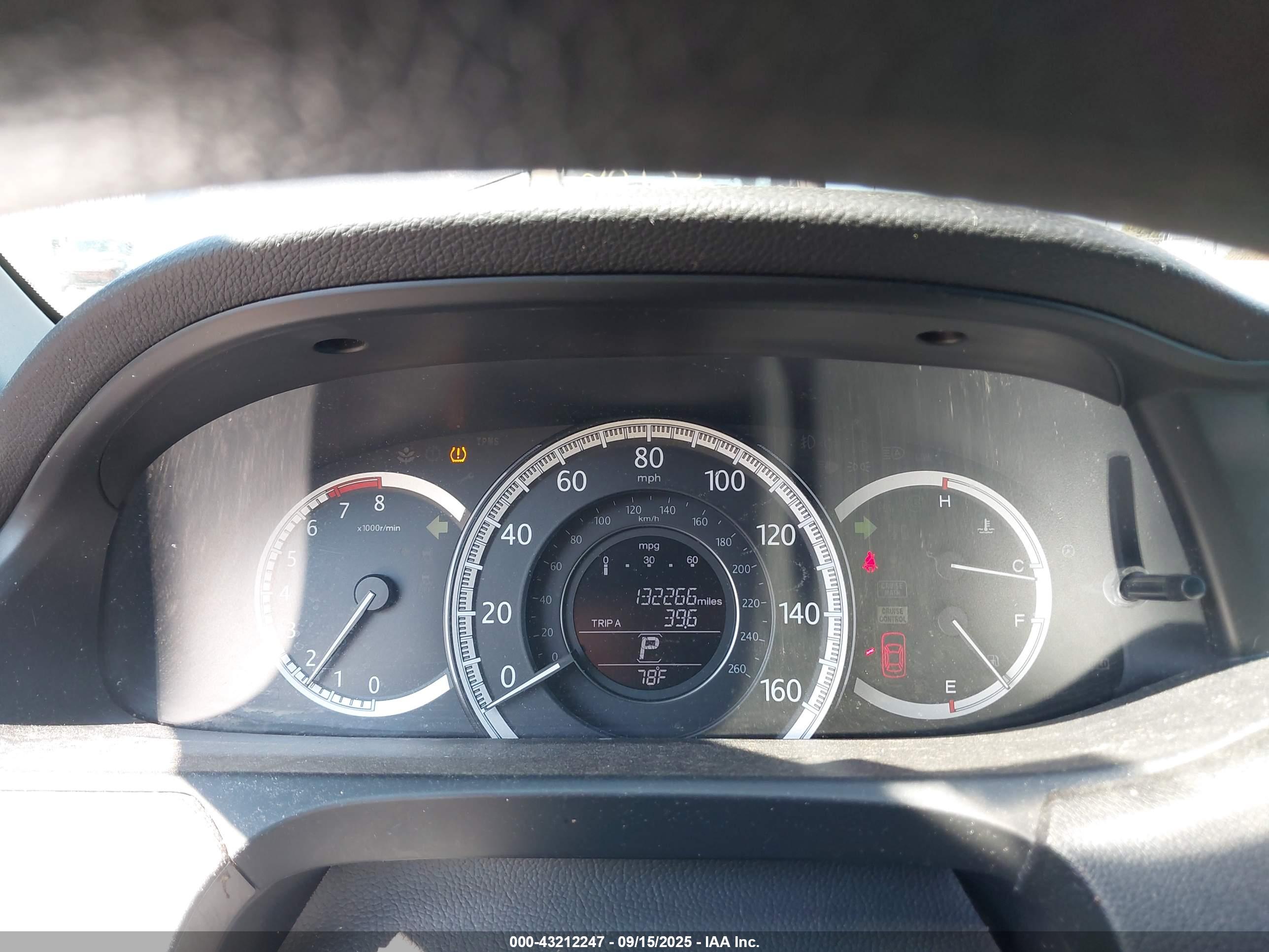 HONDA ACCORD image 7
