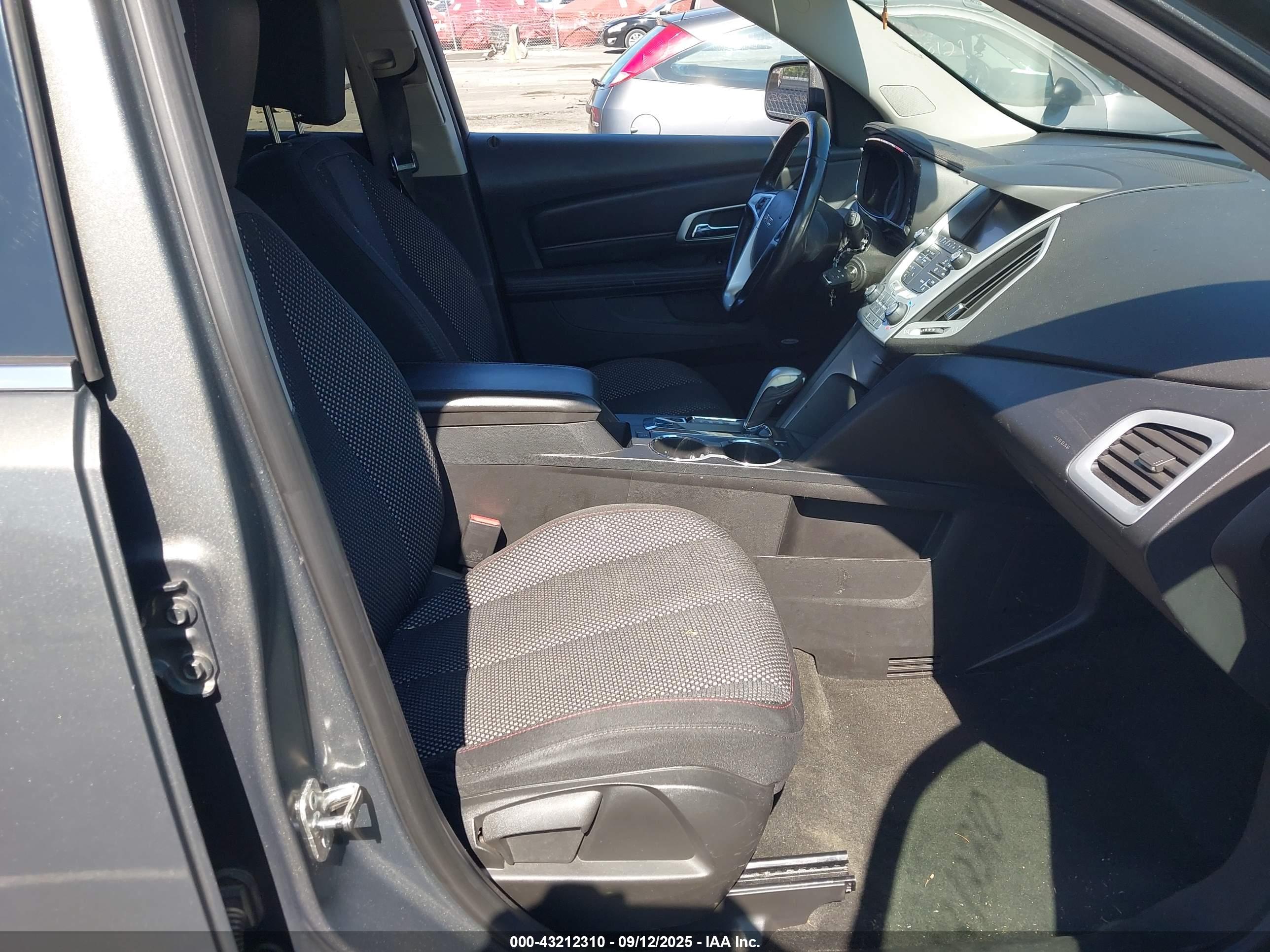 GMC TERRAIN image 5