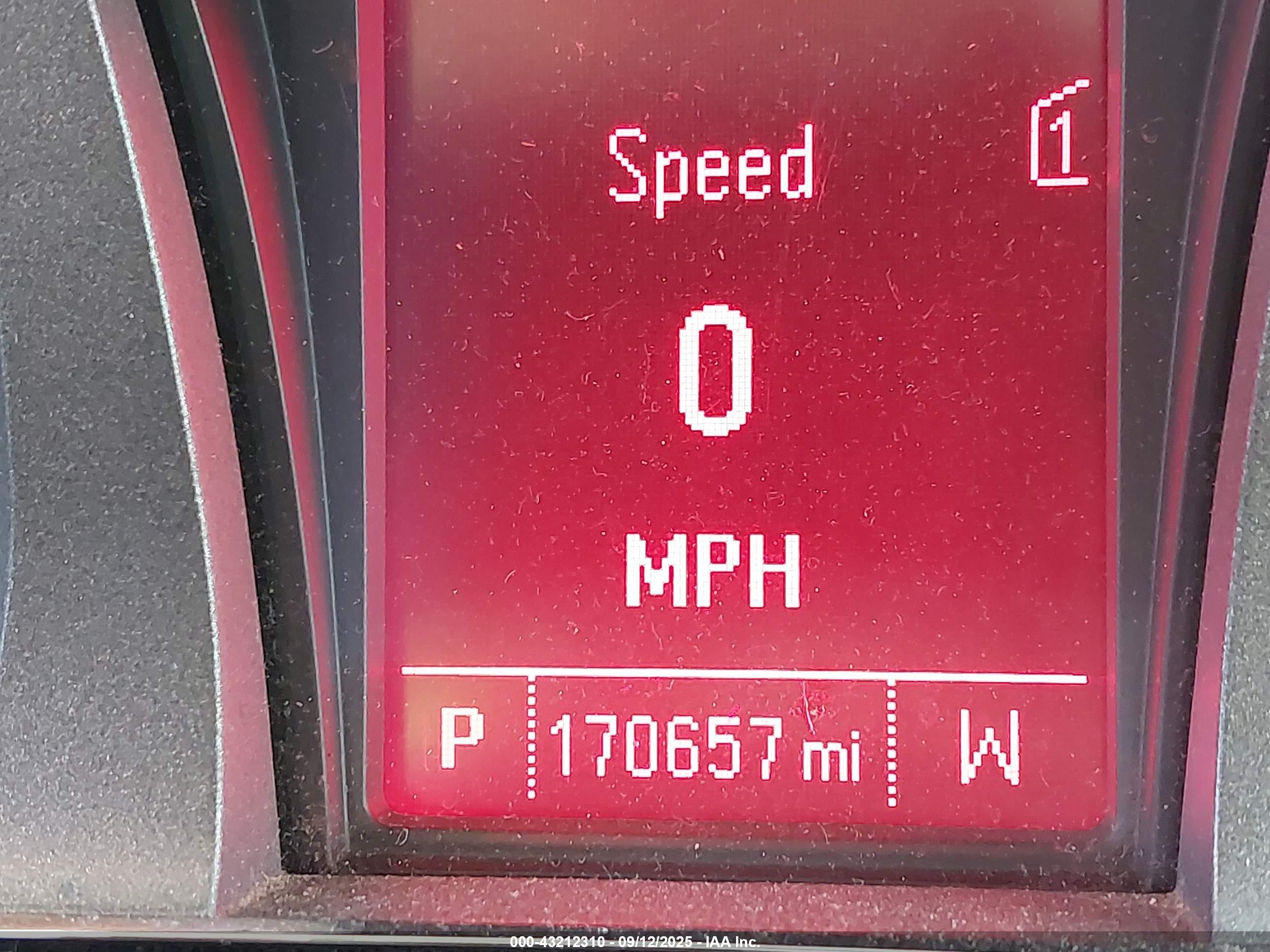 GMC TERRAIN image 7
