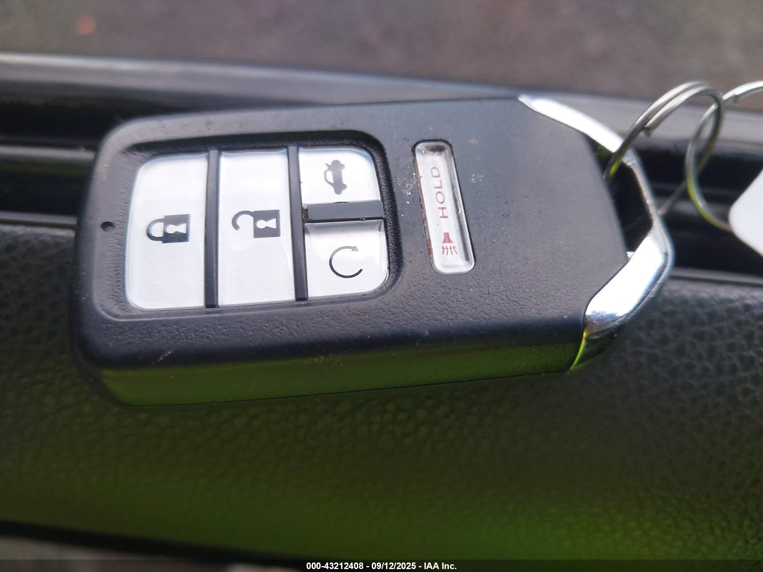 HONDA CIVIC image 11