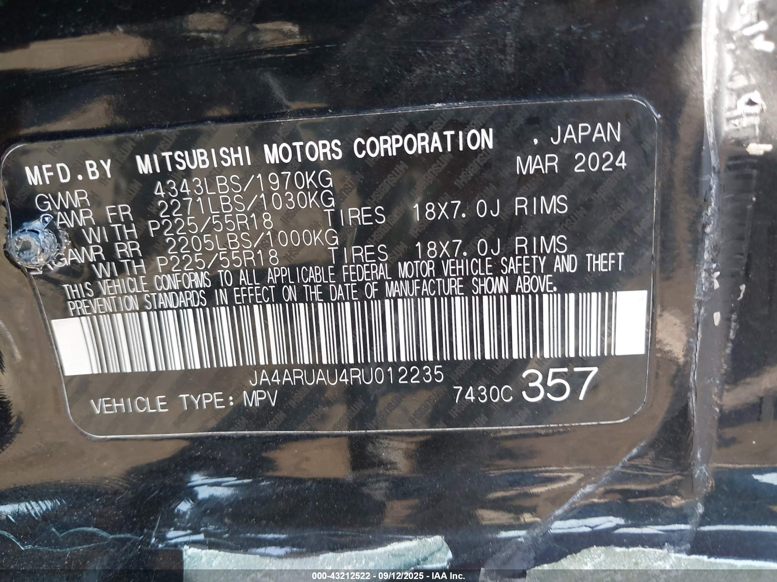 MITSUBISHI OUTLANDER image 9