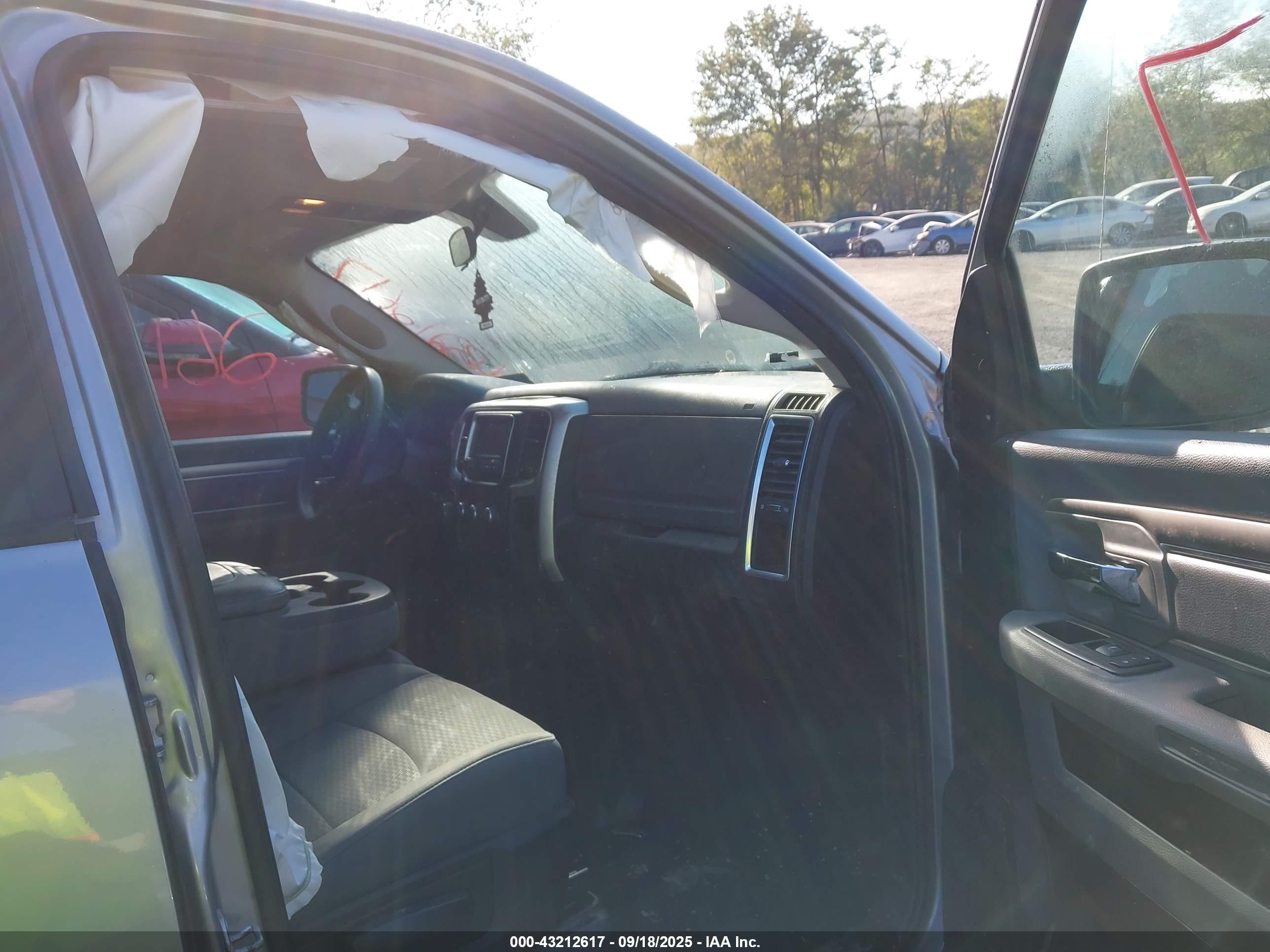 RAM 1500 image 5