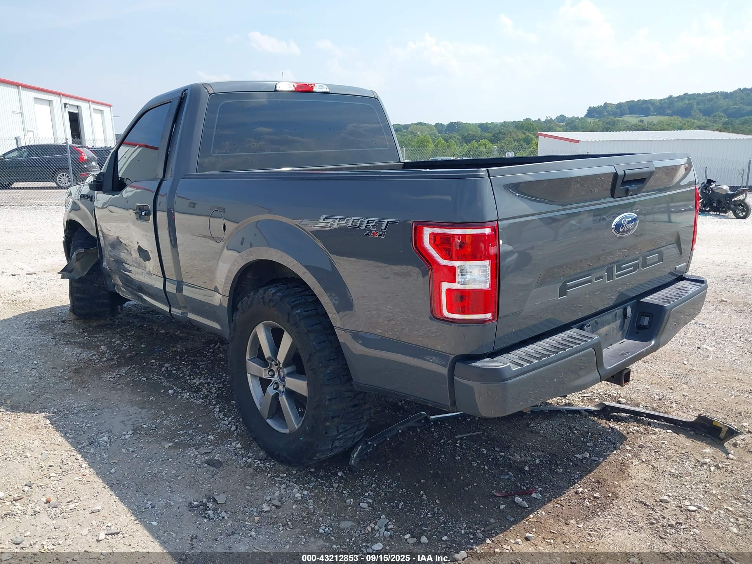 FORD F-150 image 3