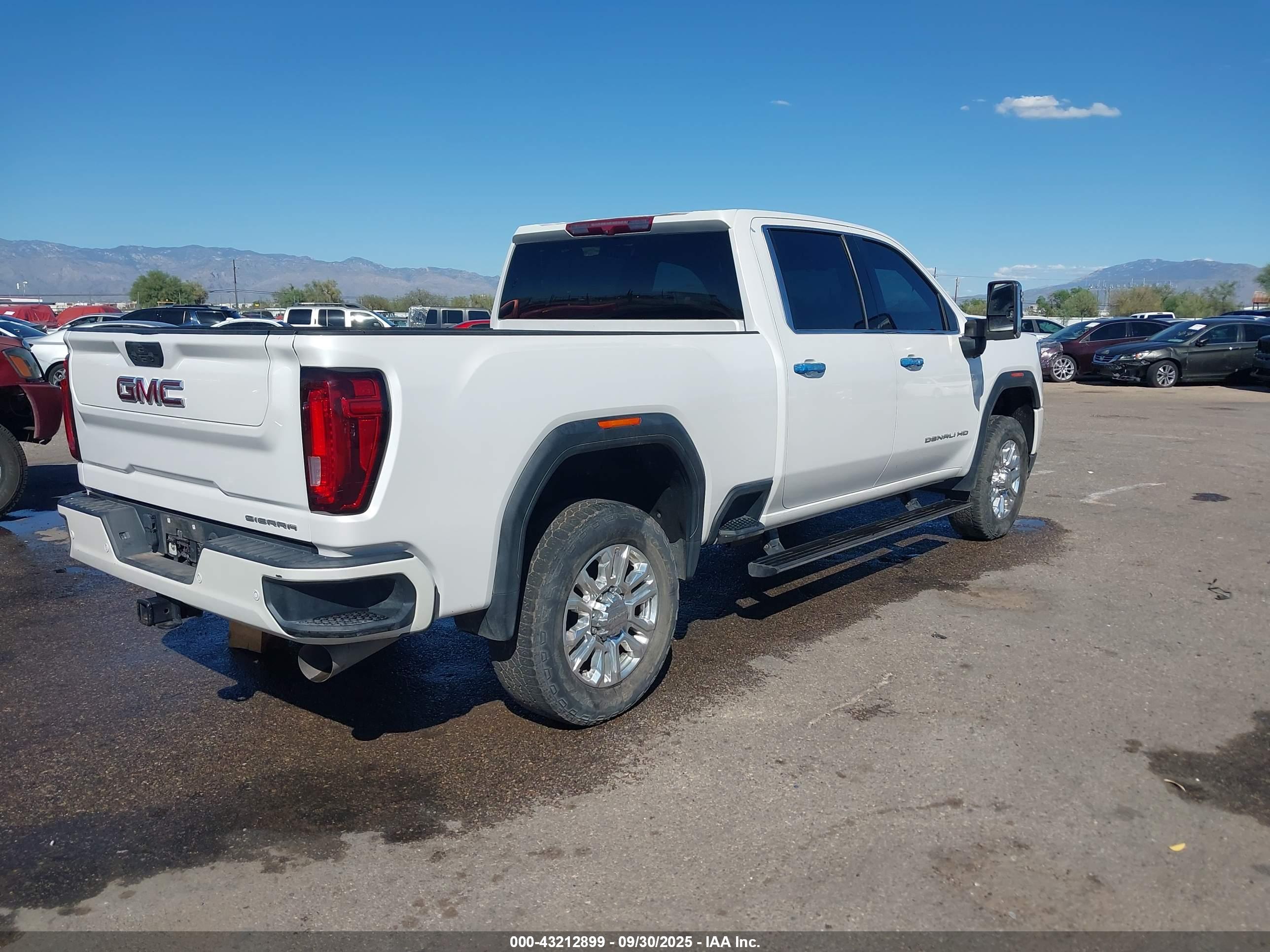 GMC SIERRA image 4