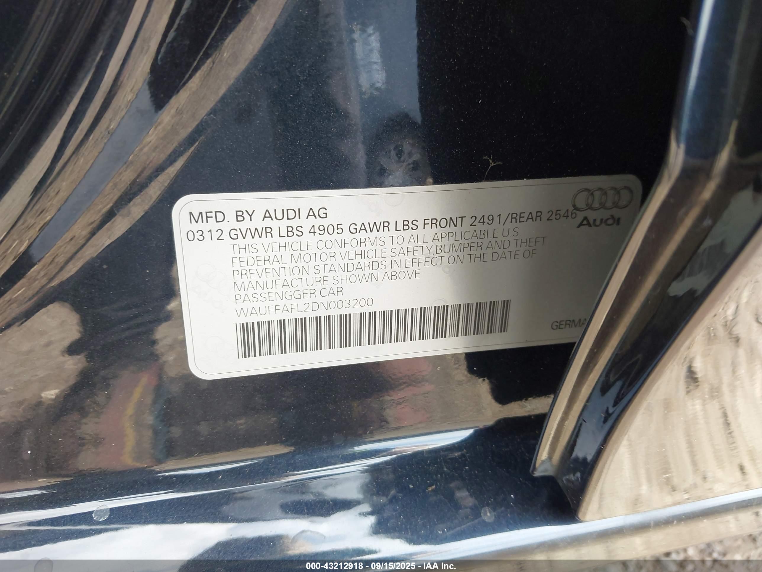 AUDI A4 image 9