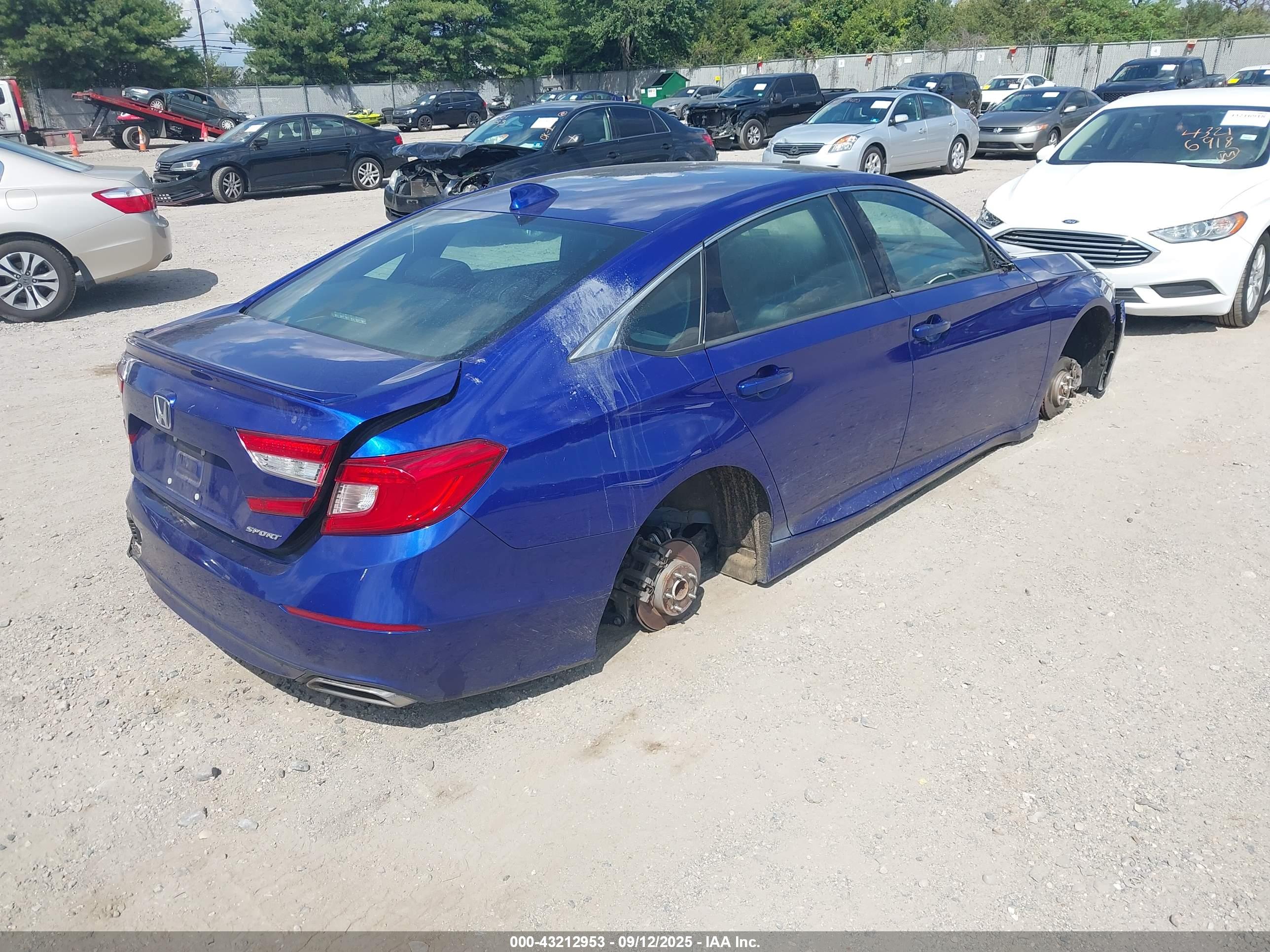 HONDA ACCORD image 4
