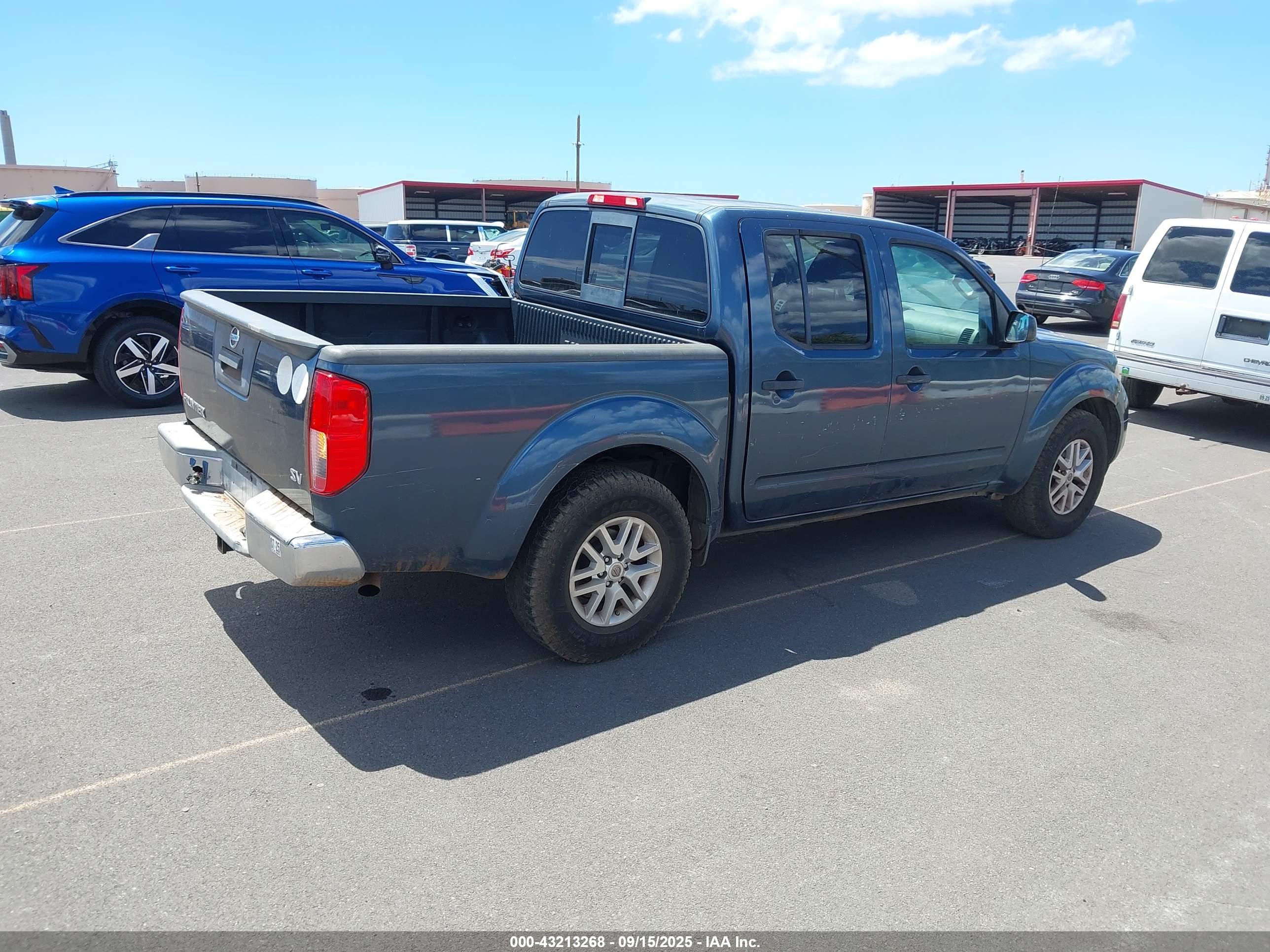 NISSAN FRONTIER image 4