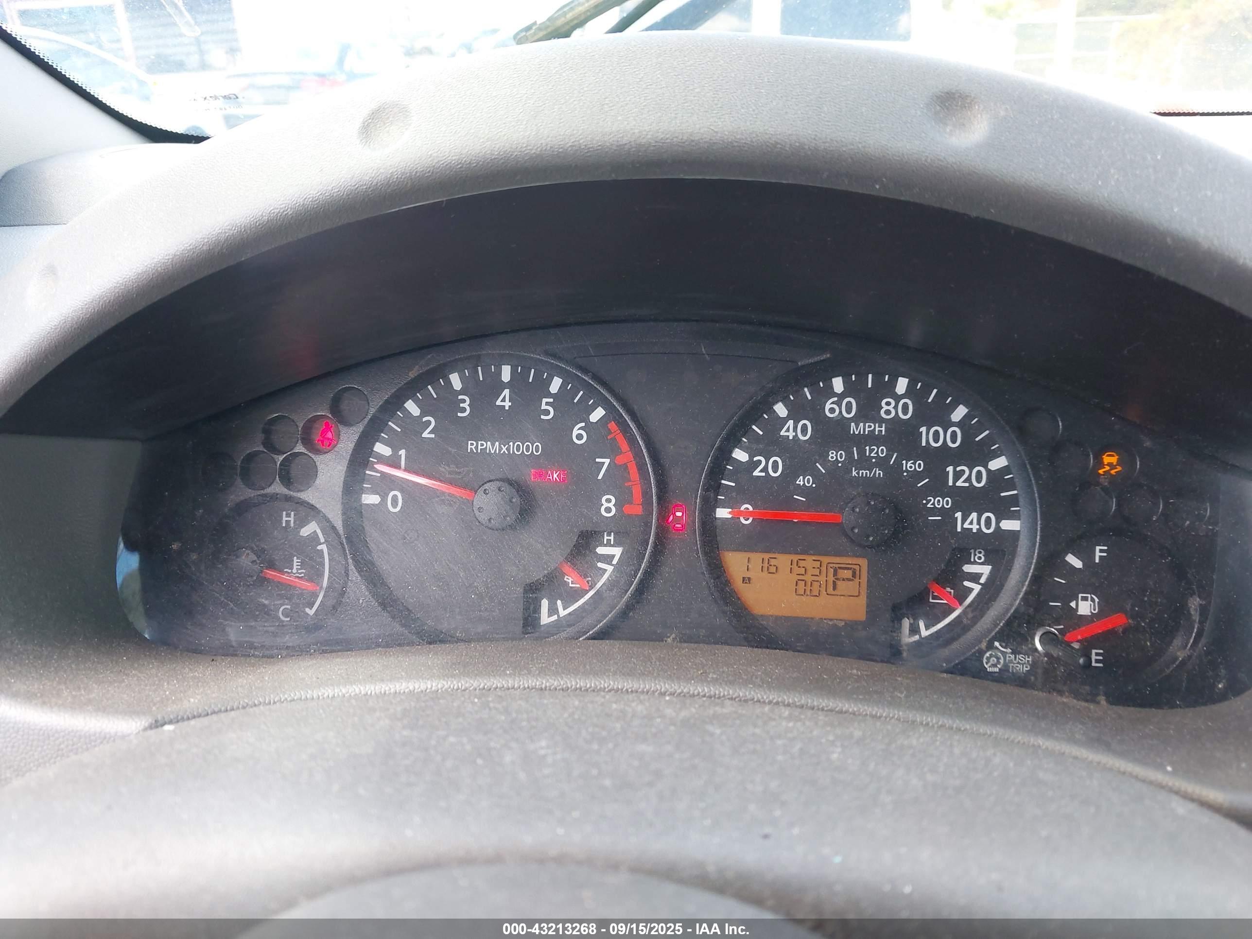 NISSAN FRONTIER image 7