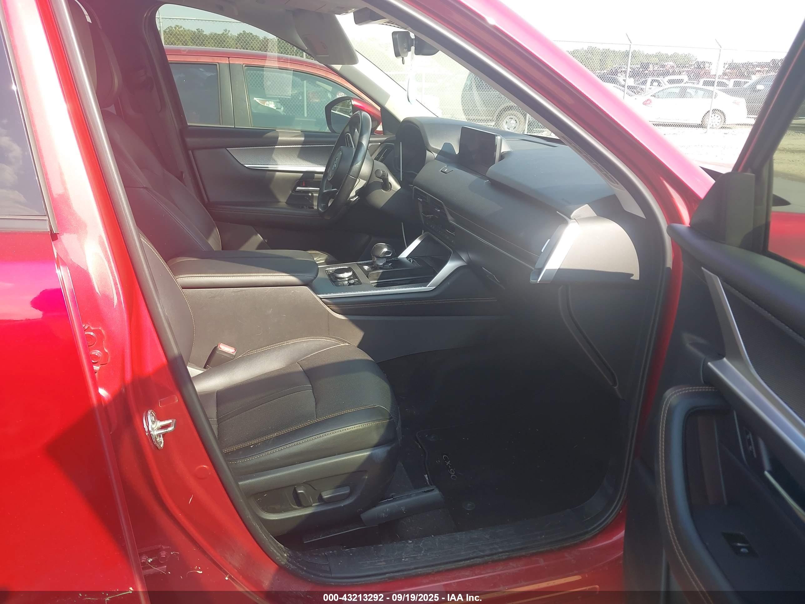 MAZDA CX-90 image 5