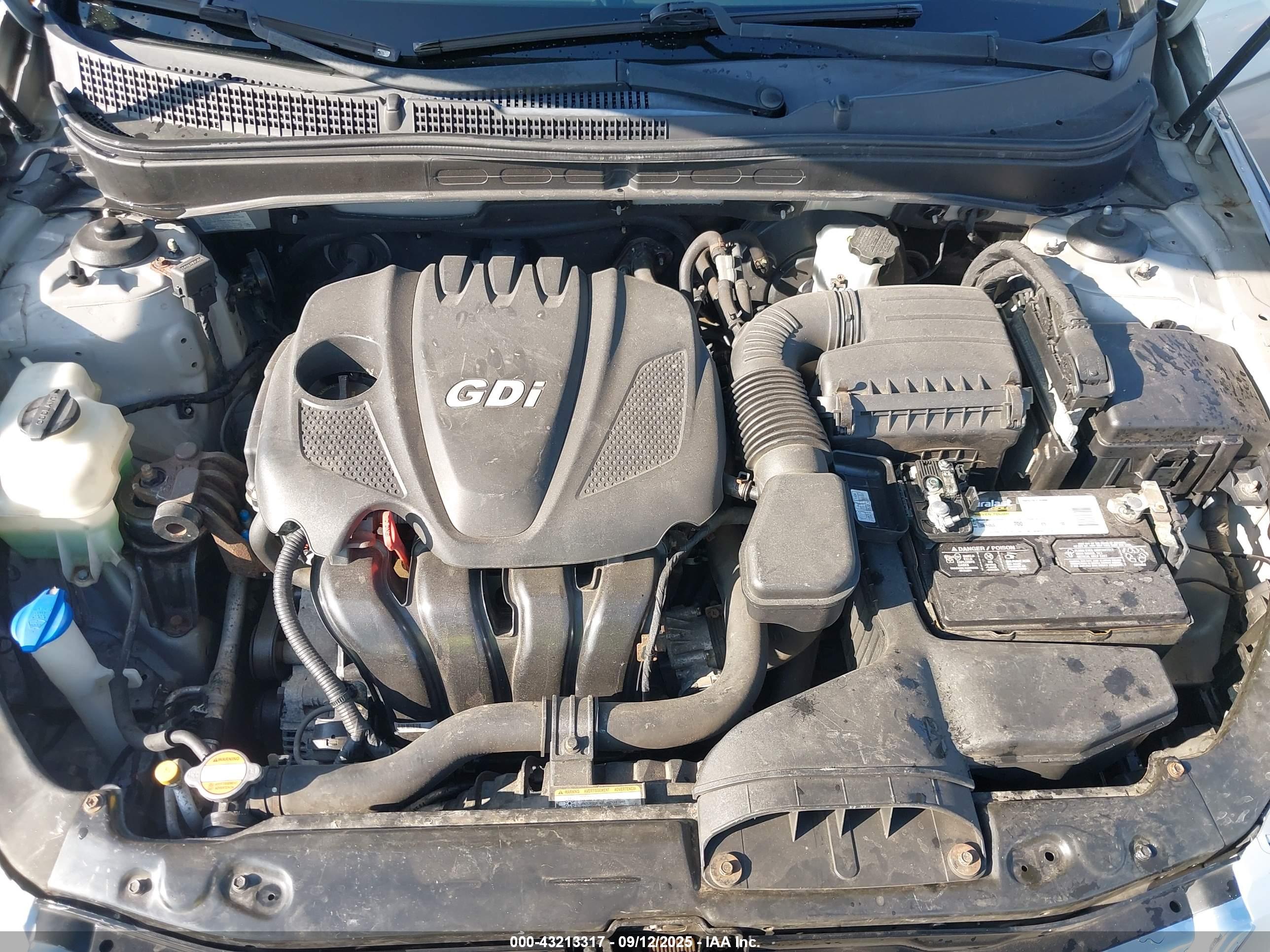 HYUNDAI SONATA image 10