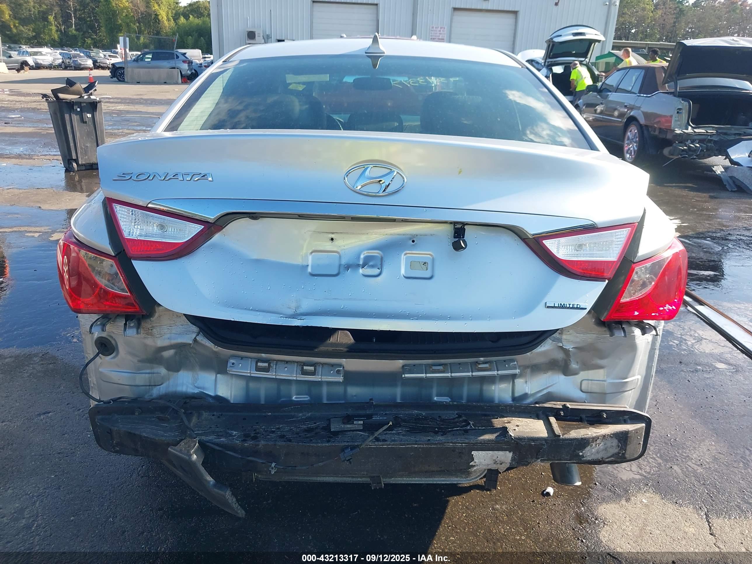 HYUNDAI SONATA image 6