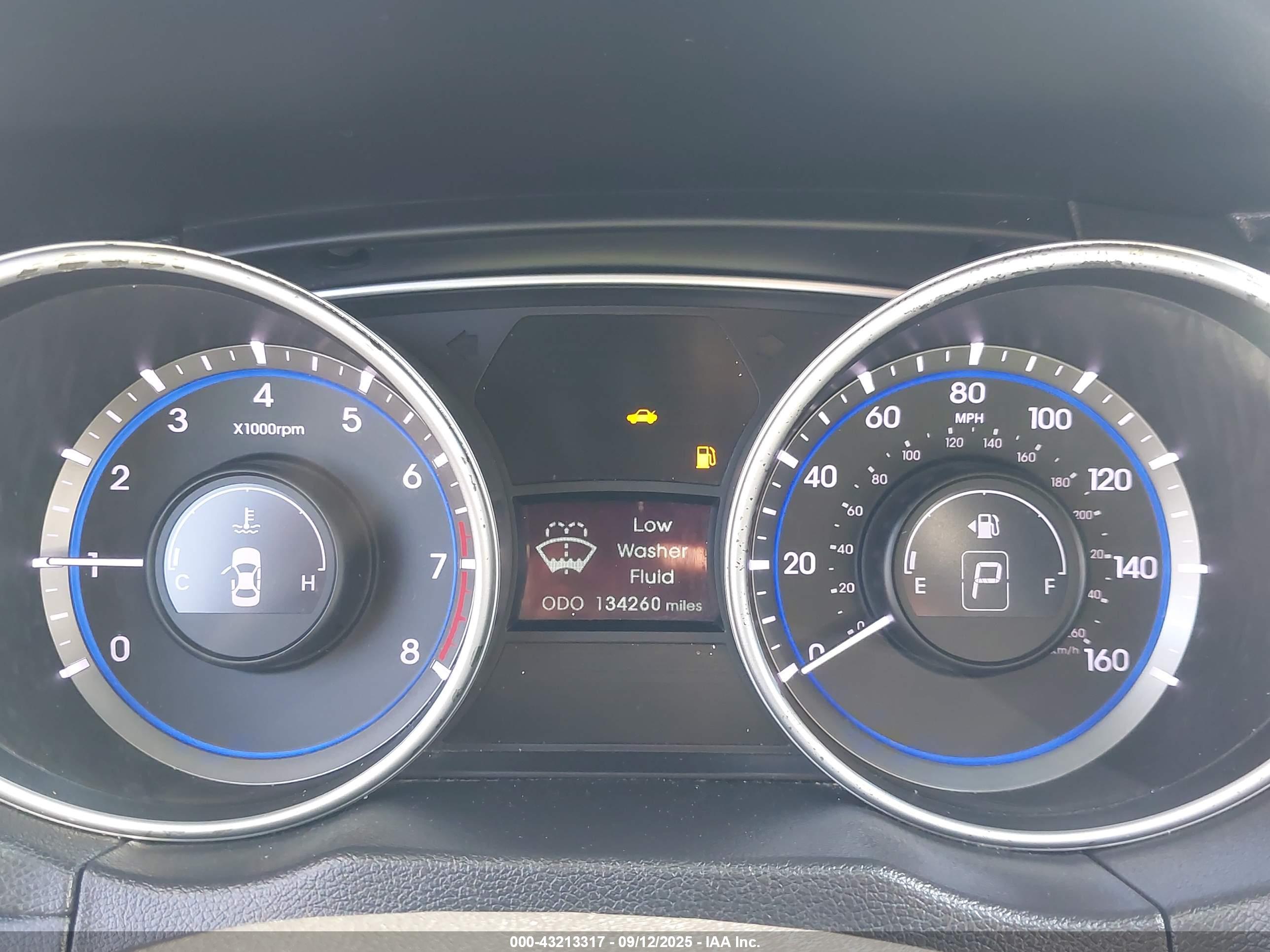 HYUNDAI SONATA image 7