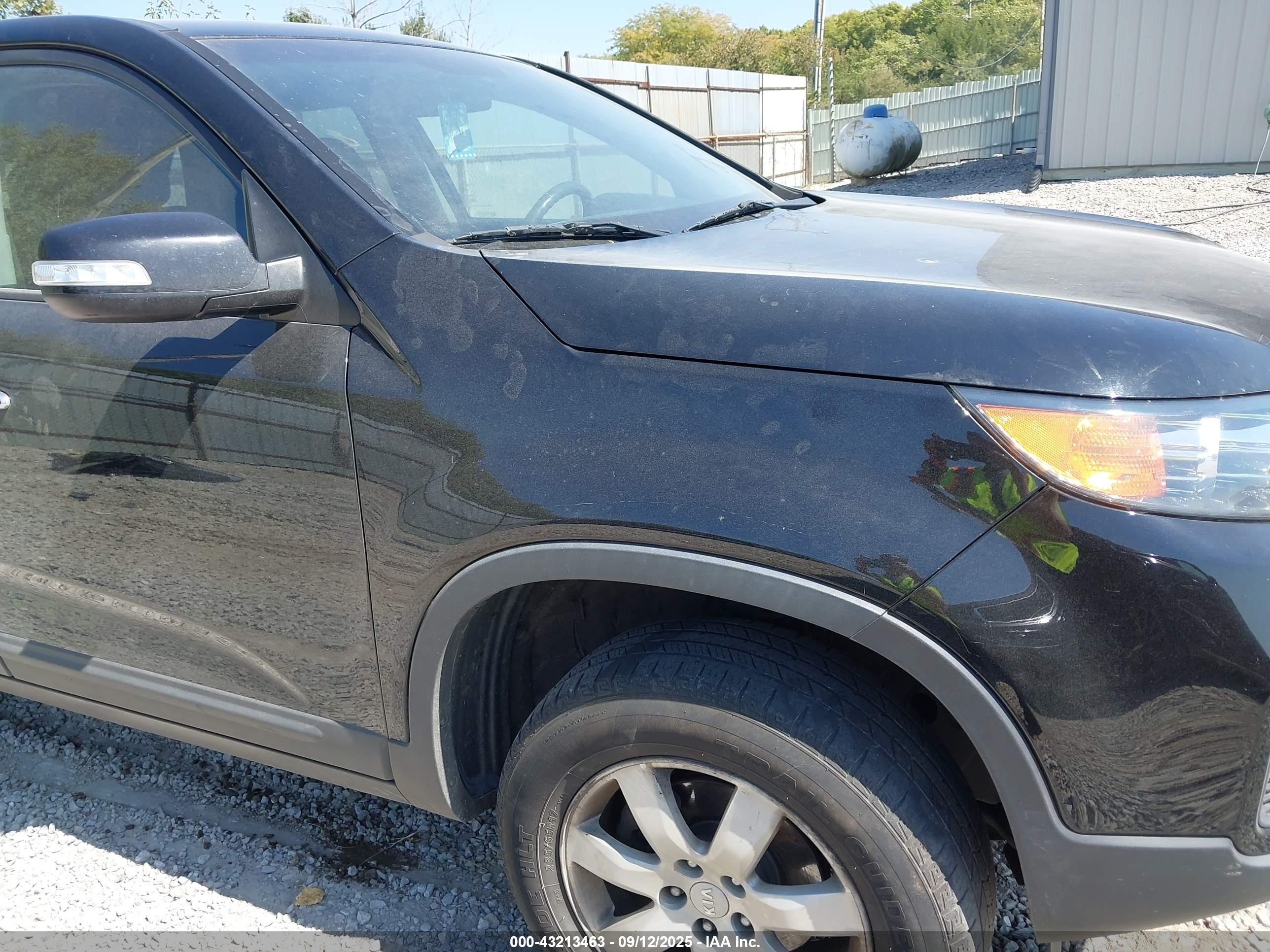 KIA SORENTO image 6