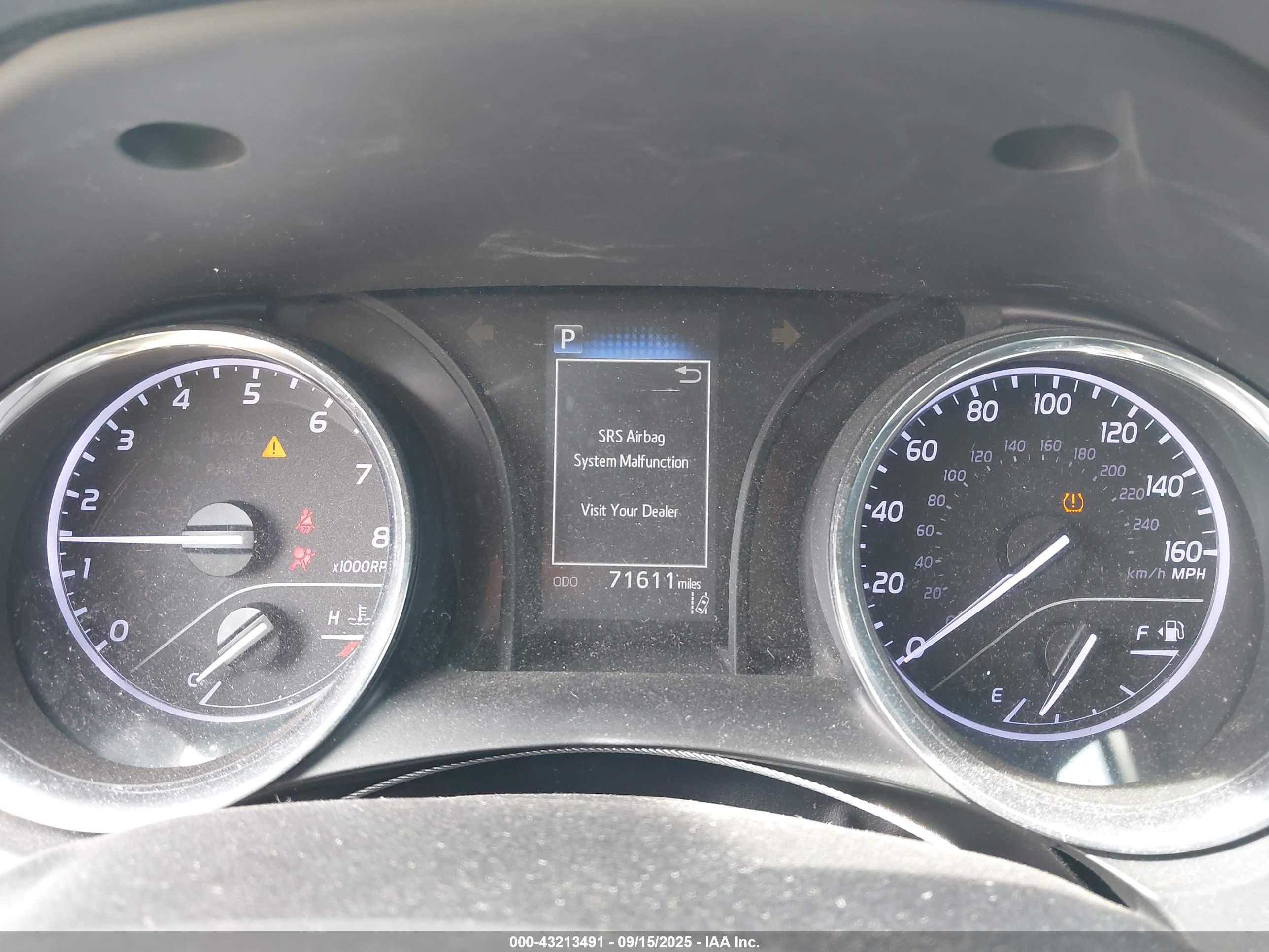 TOYOTA CAMRY image 7