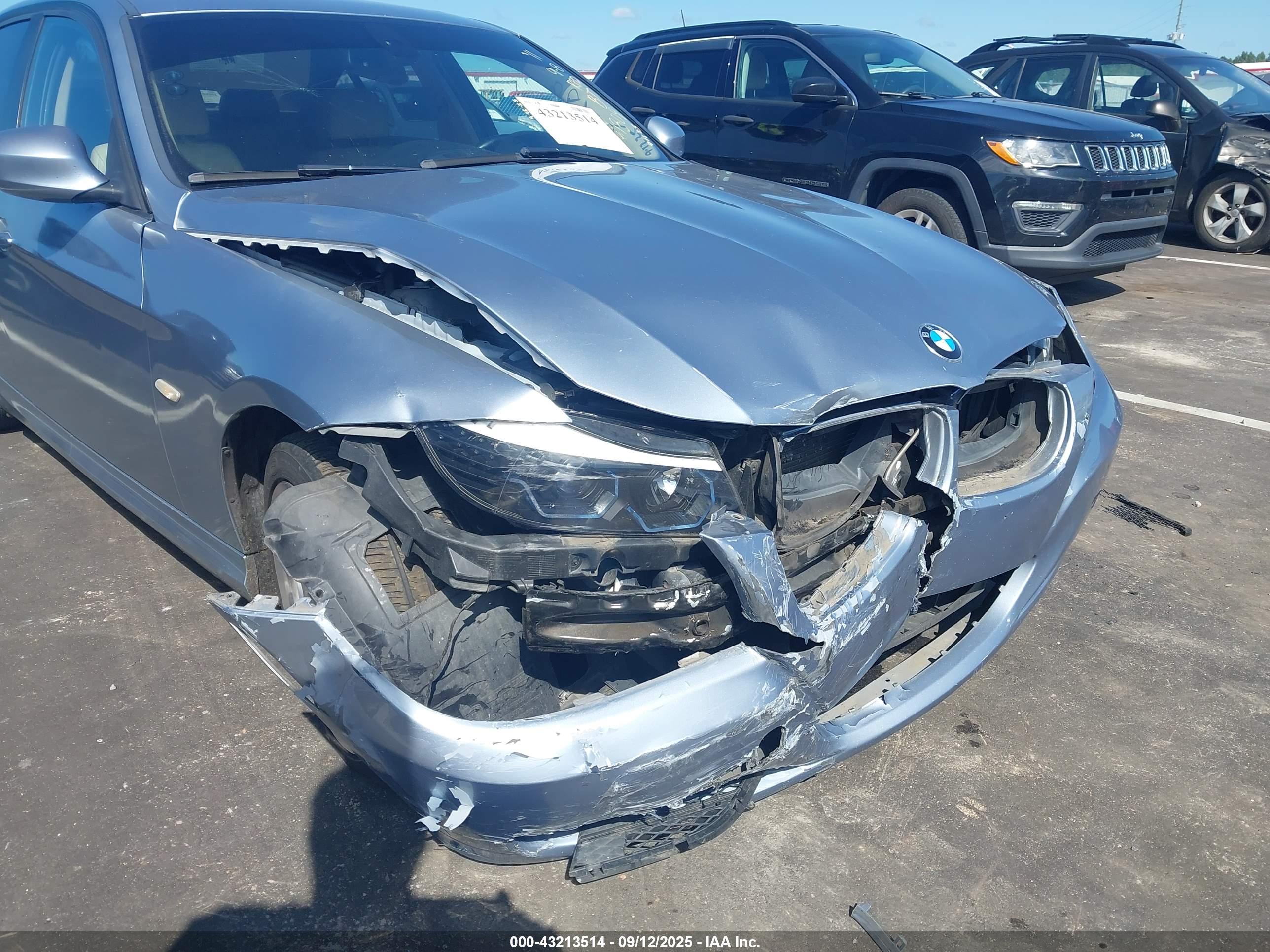 BMW 328I image 6