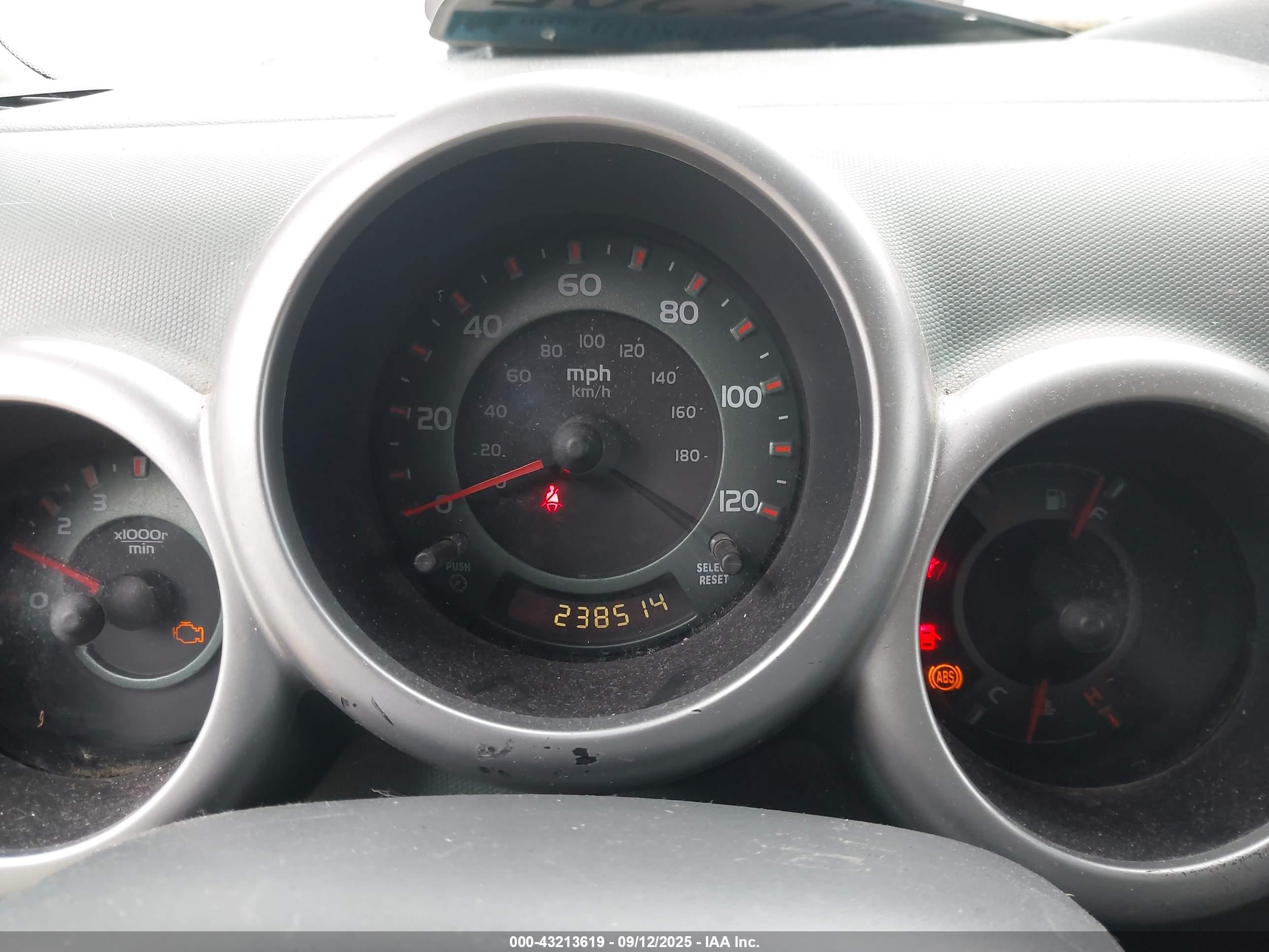 HONDA ELEMENT image 7