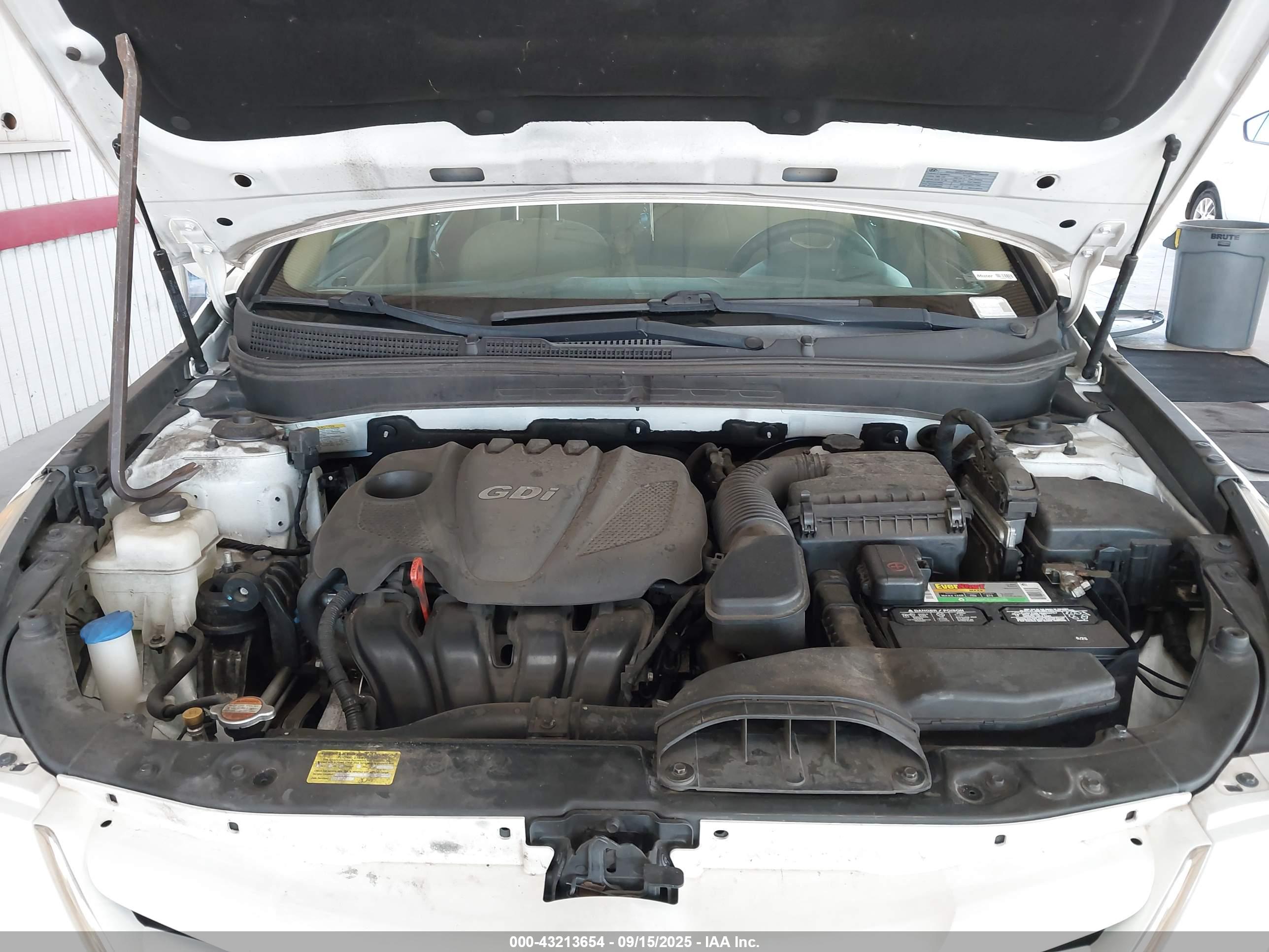 HYUNDAI SONATA image 10