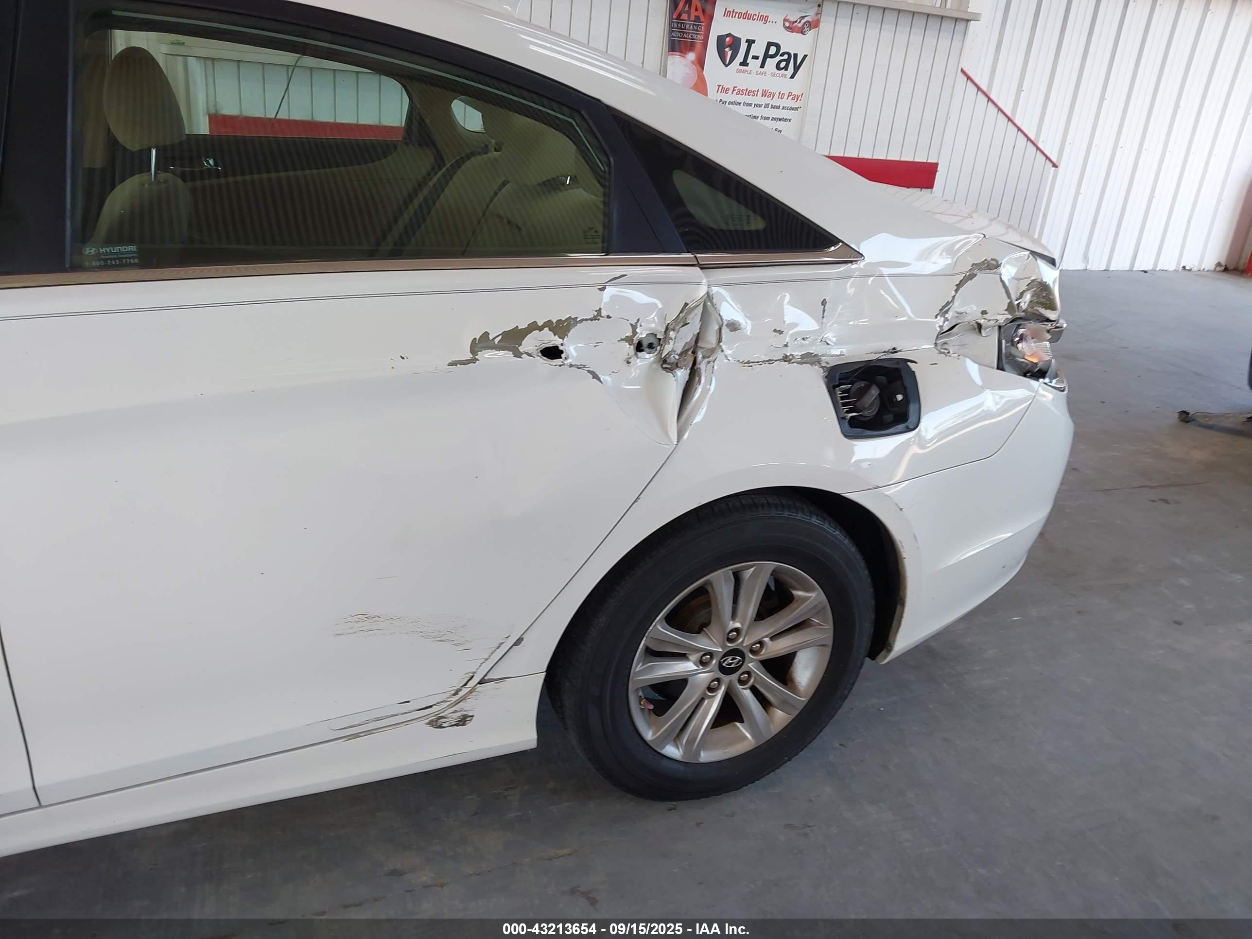 HYUNDAI SONATA image 6