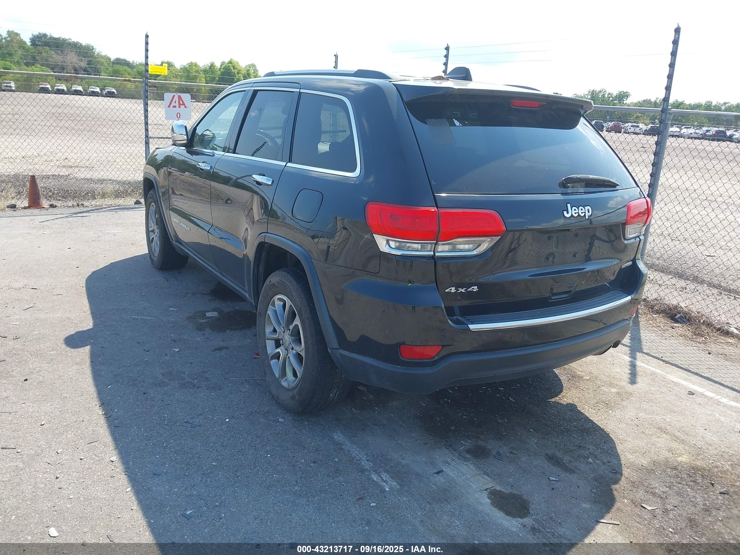 JEEP GRAND image 3