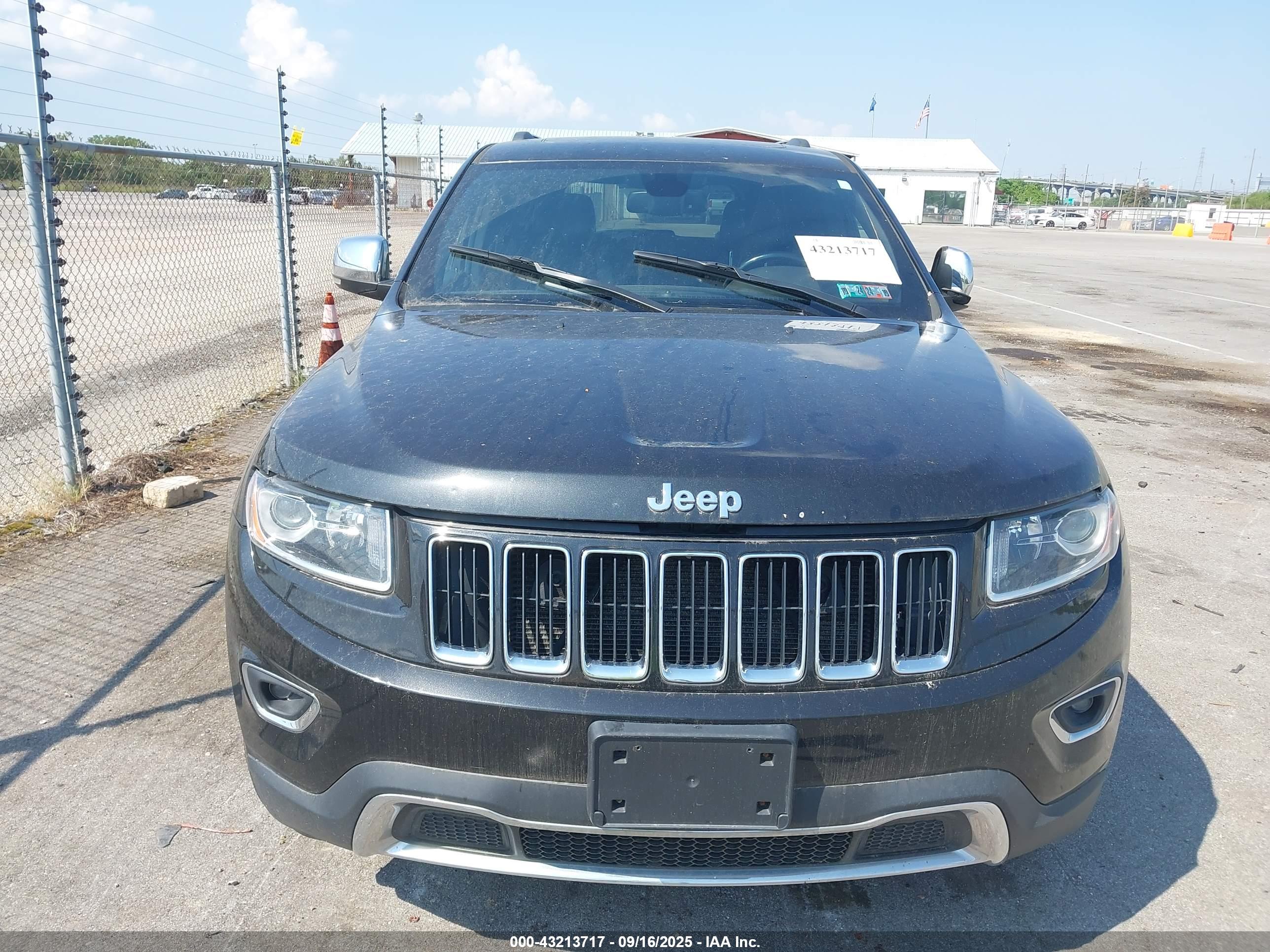 JEEP GRAND image 6