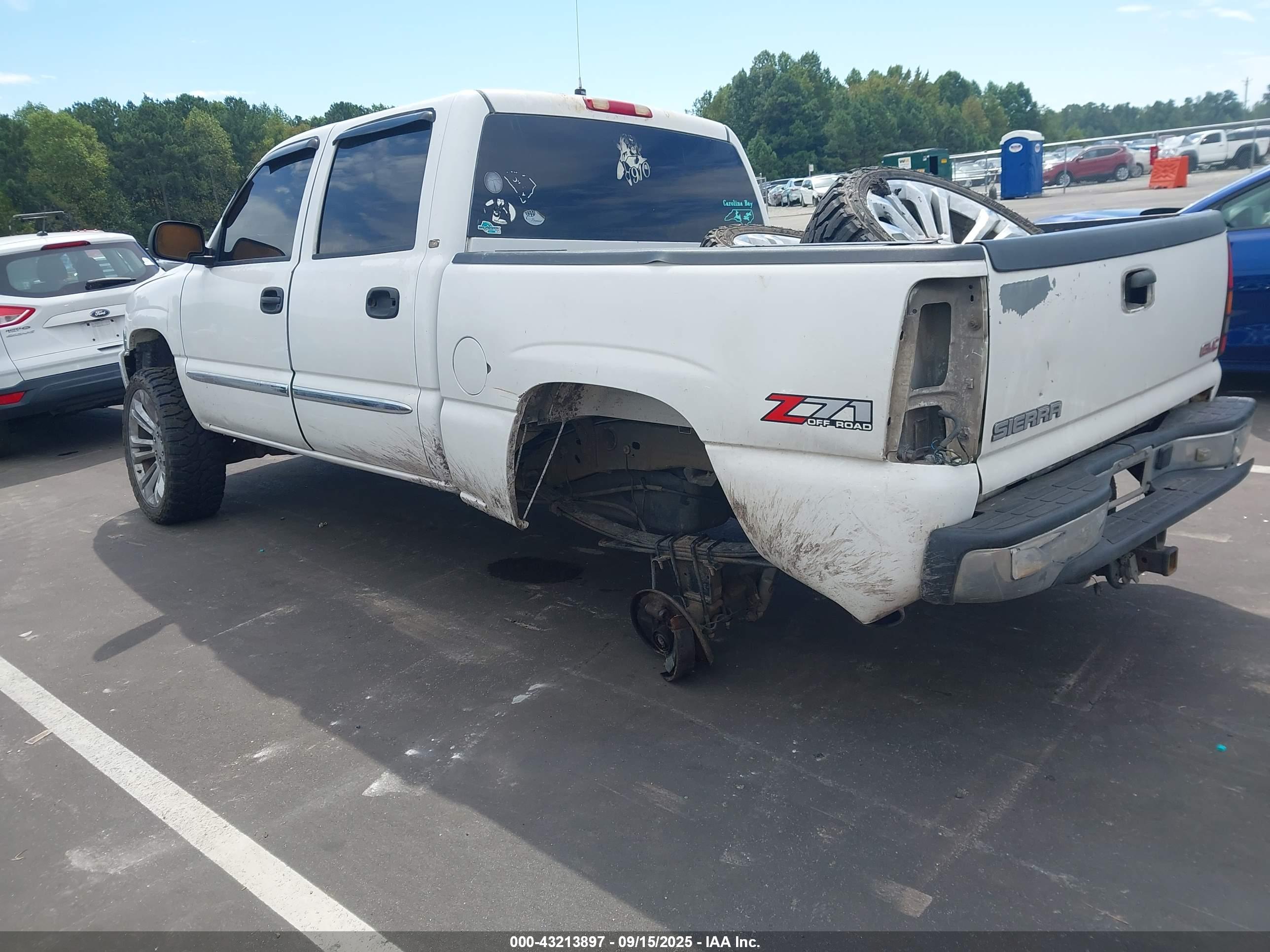 GMC SIERRA image 3