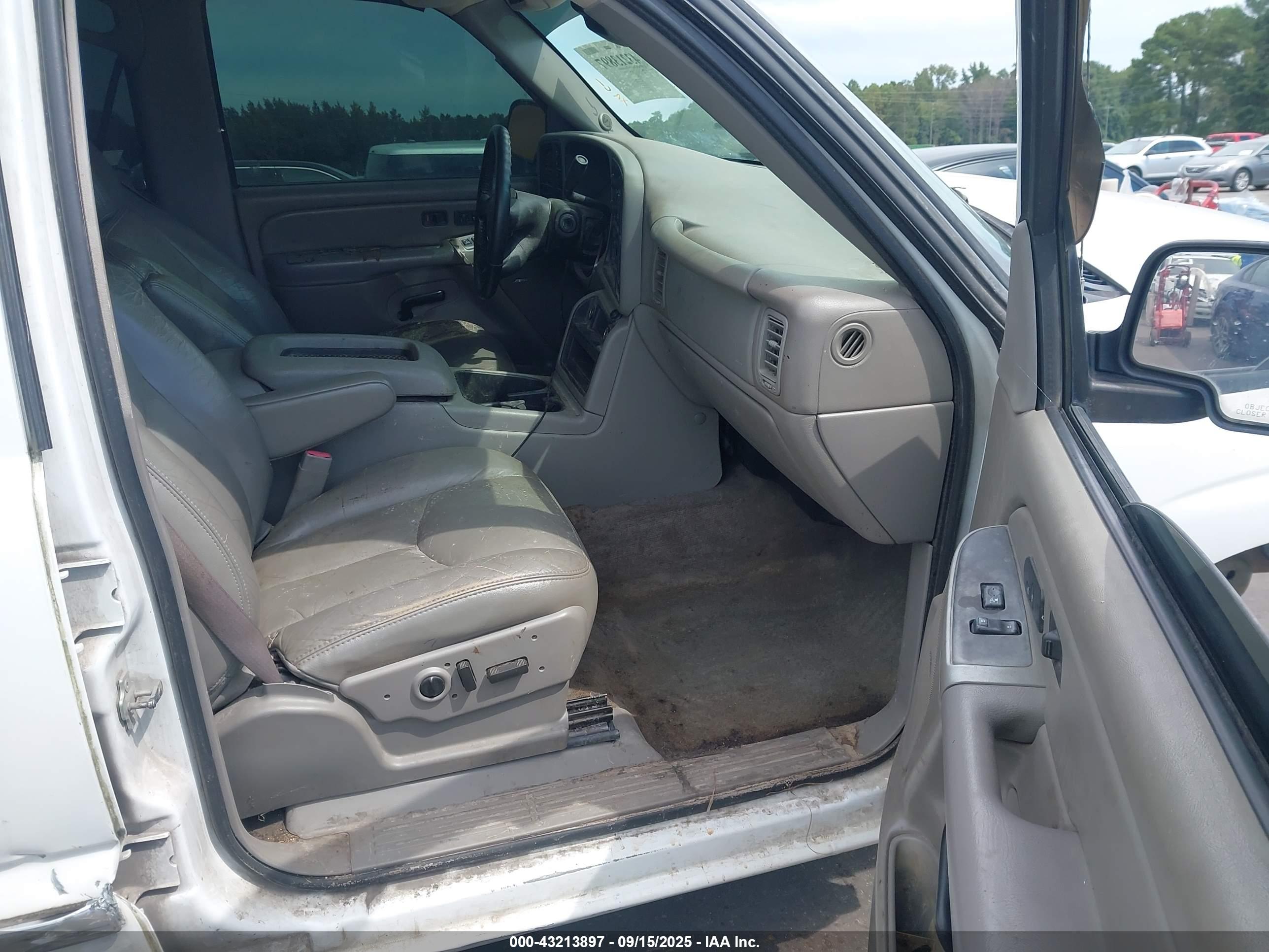 GMC SIERRA image 5