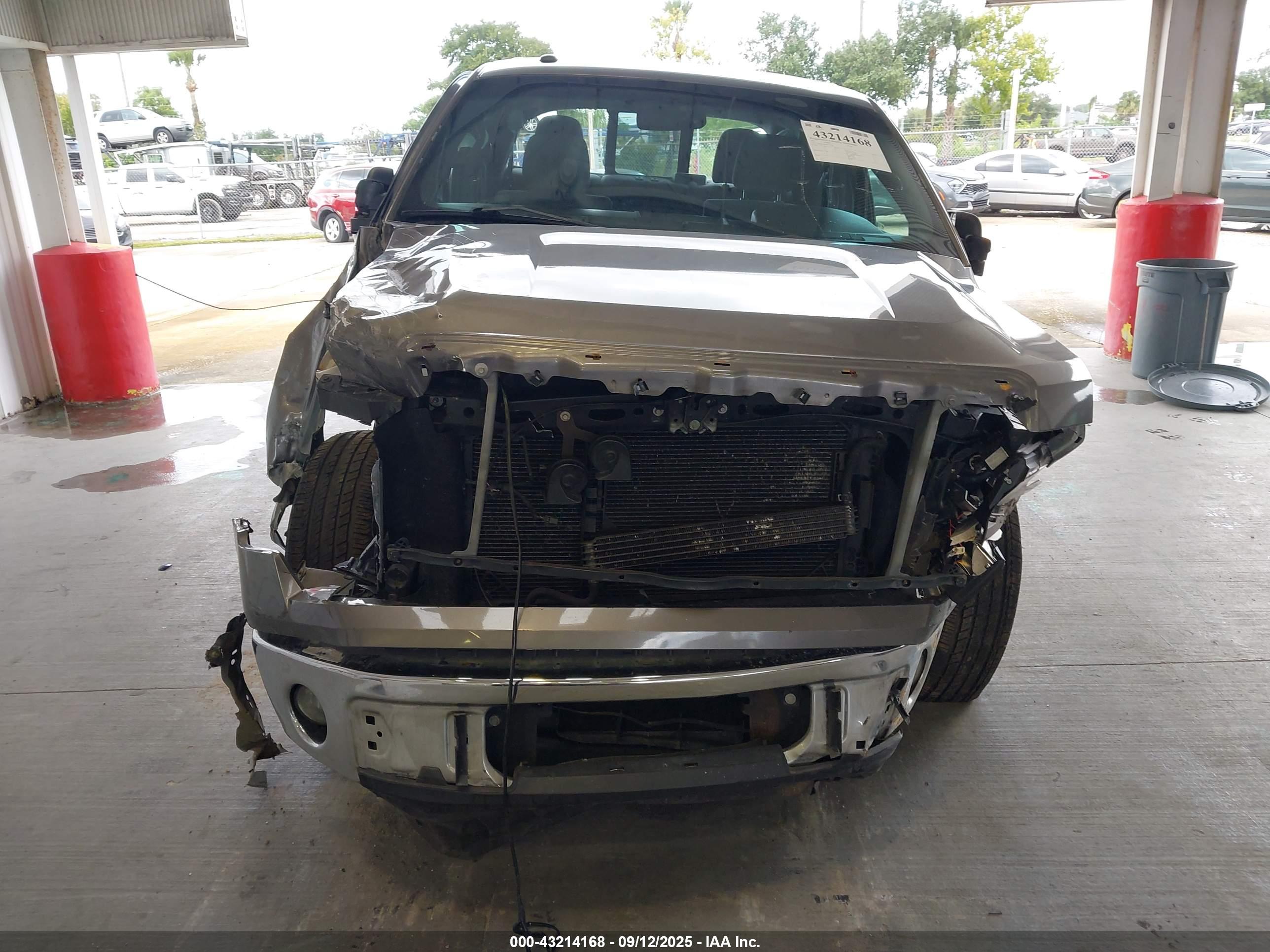 FORD F-150 image 6