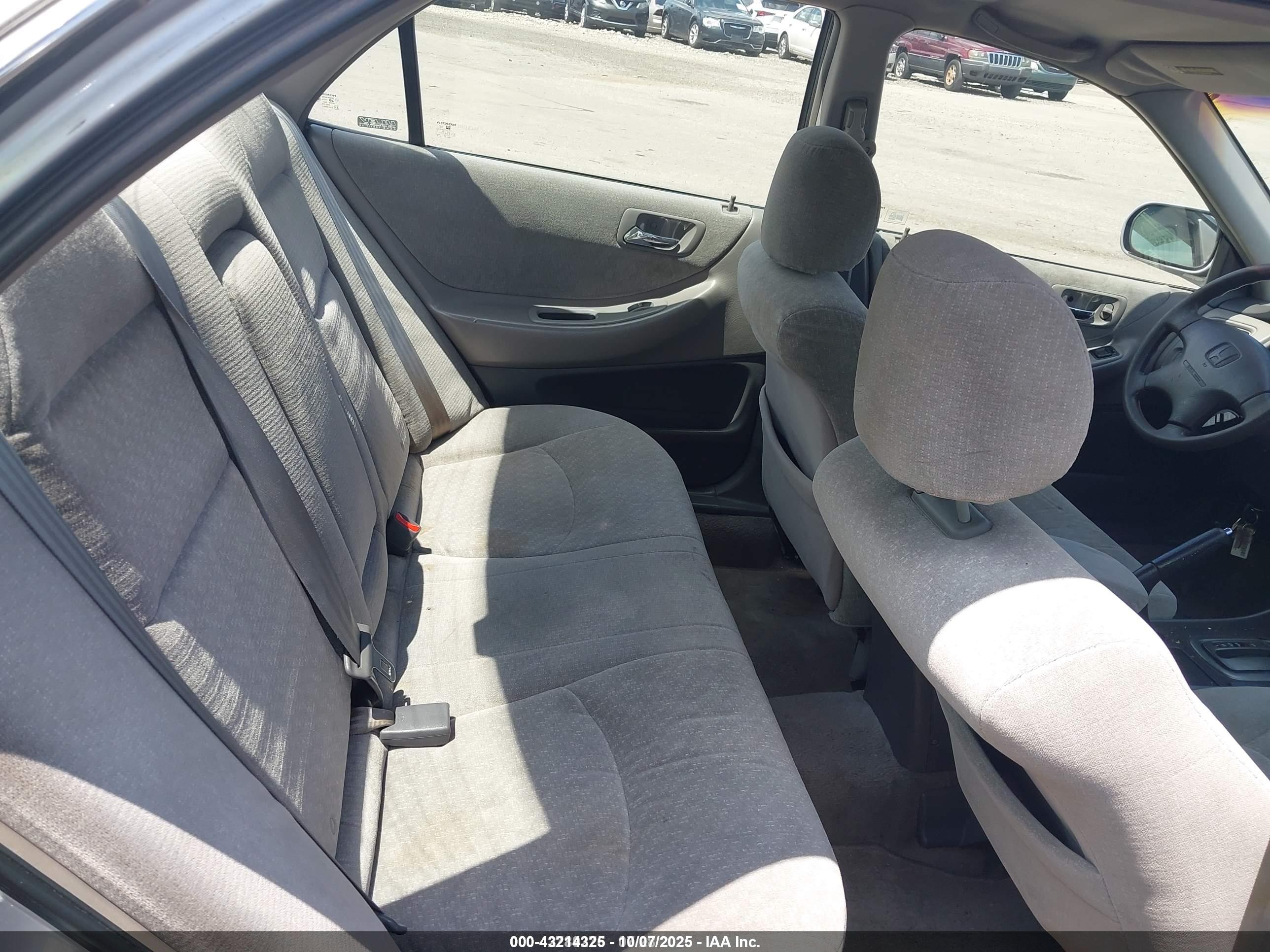 HONDA ACCORD image 8