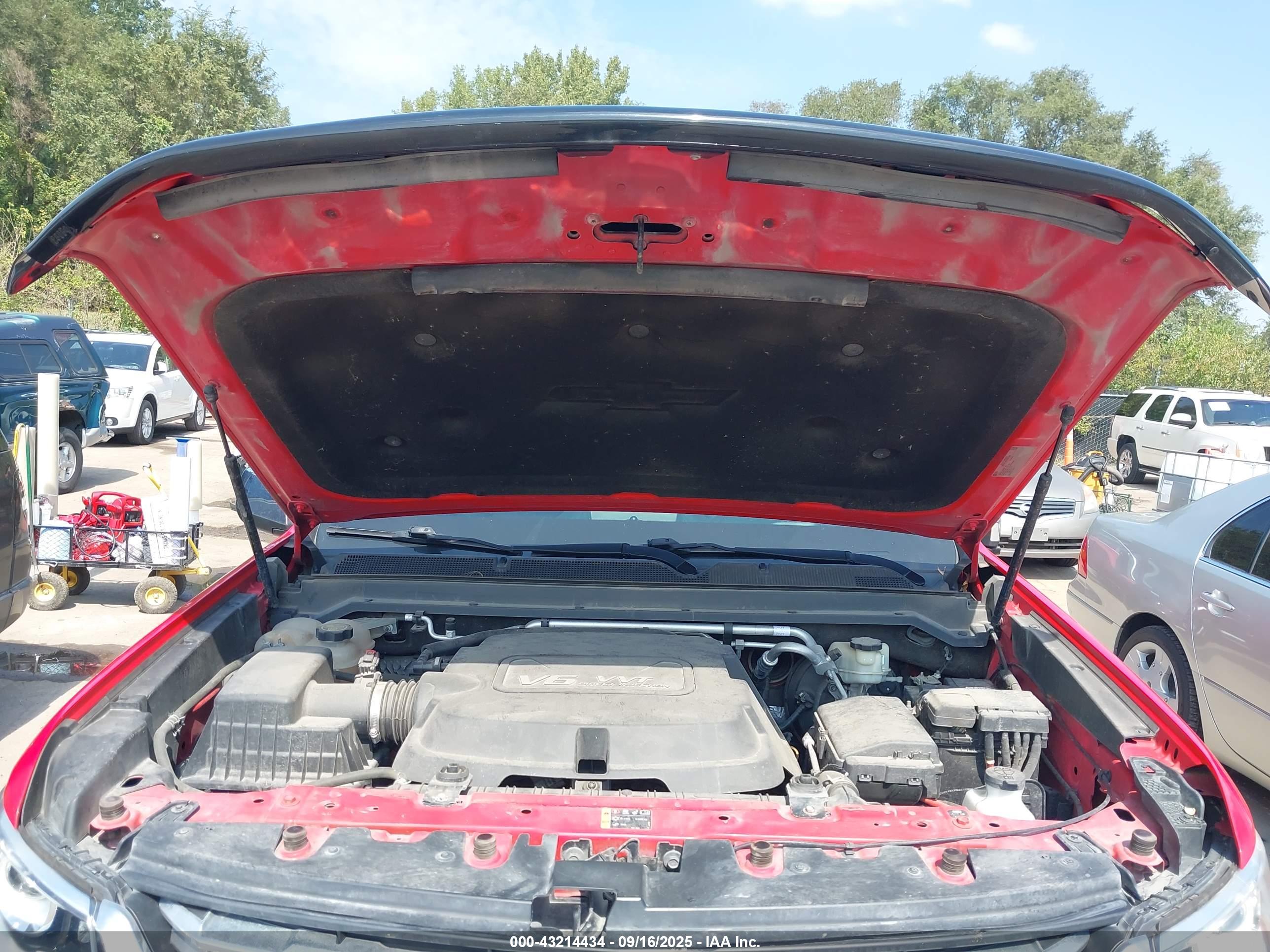 CHEVROLET COLORADO image 10
