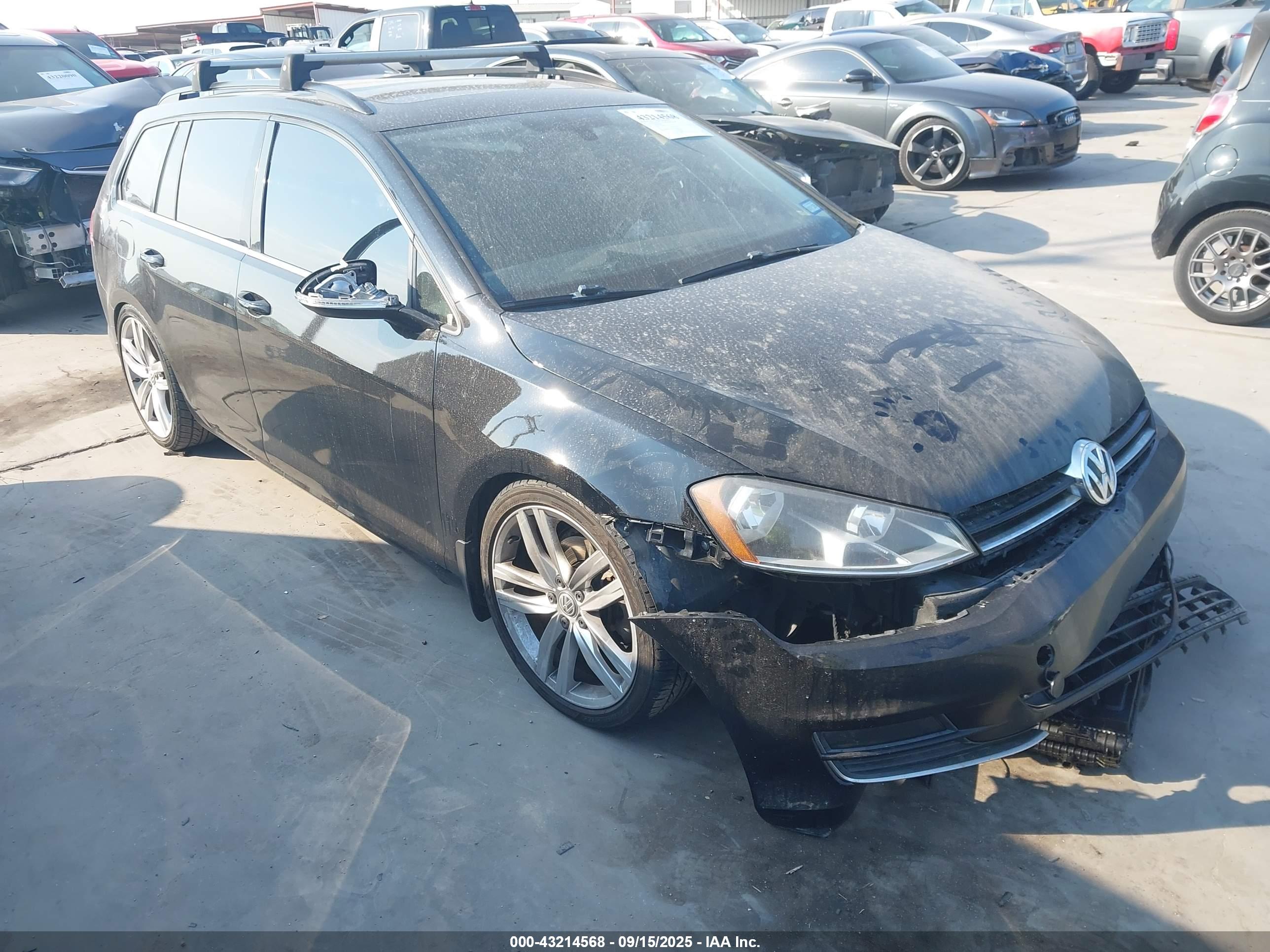 VOLKSWAGEN GOLF image 6
