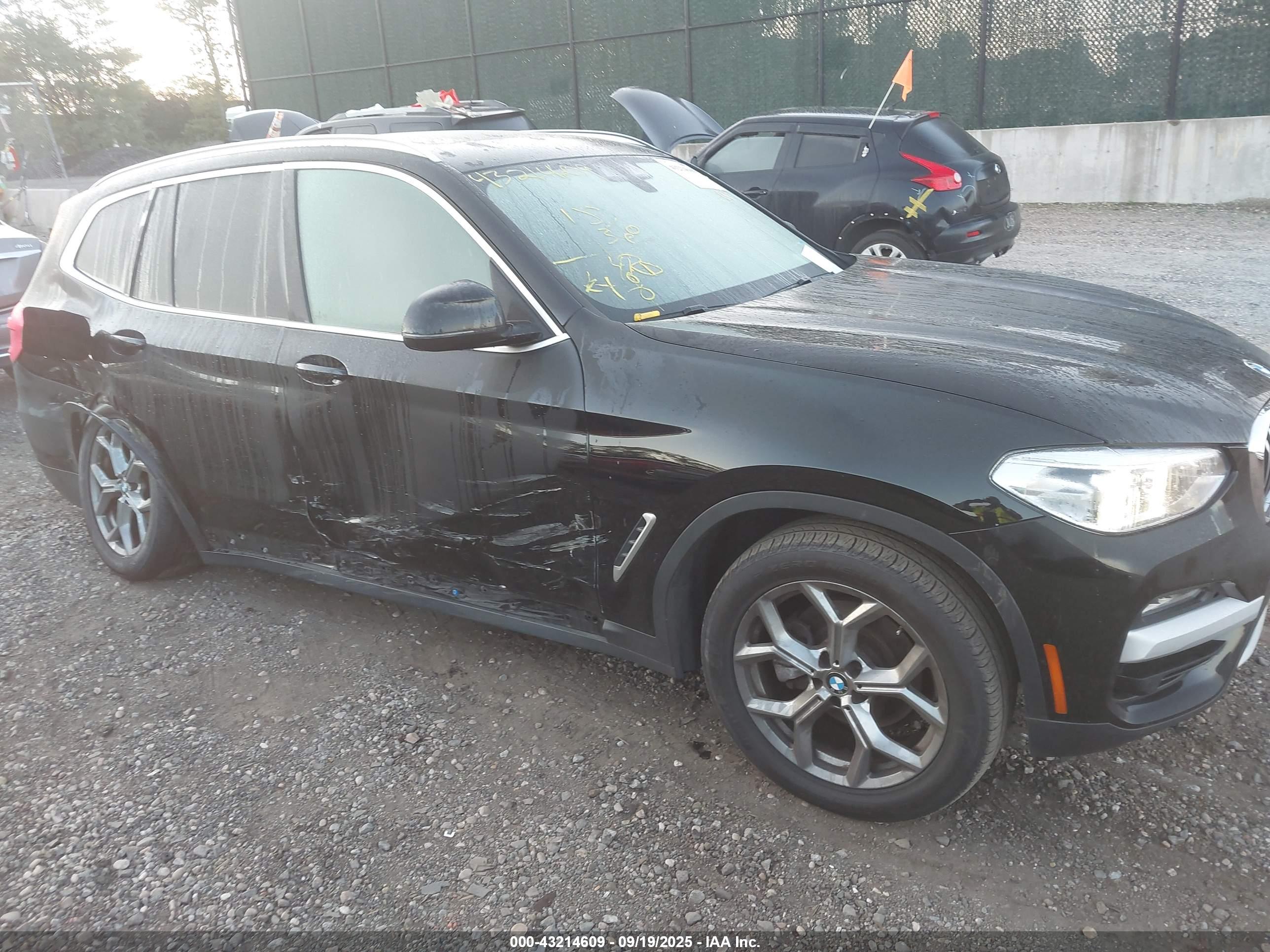 BMW X3 image 6