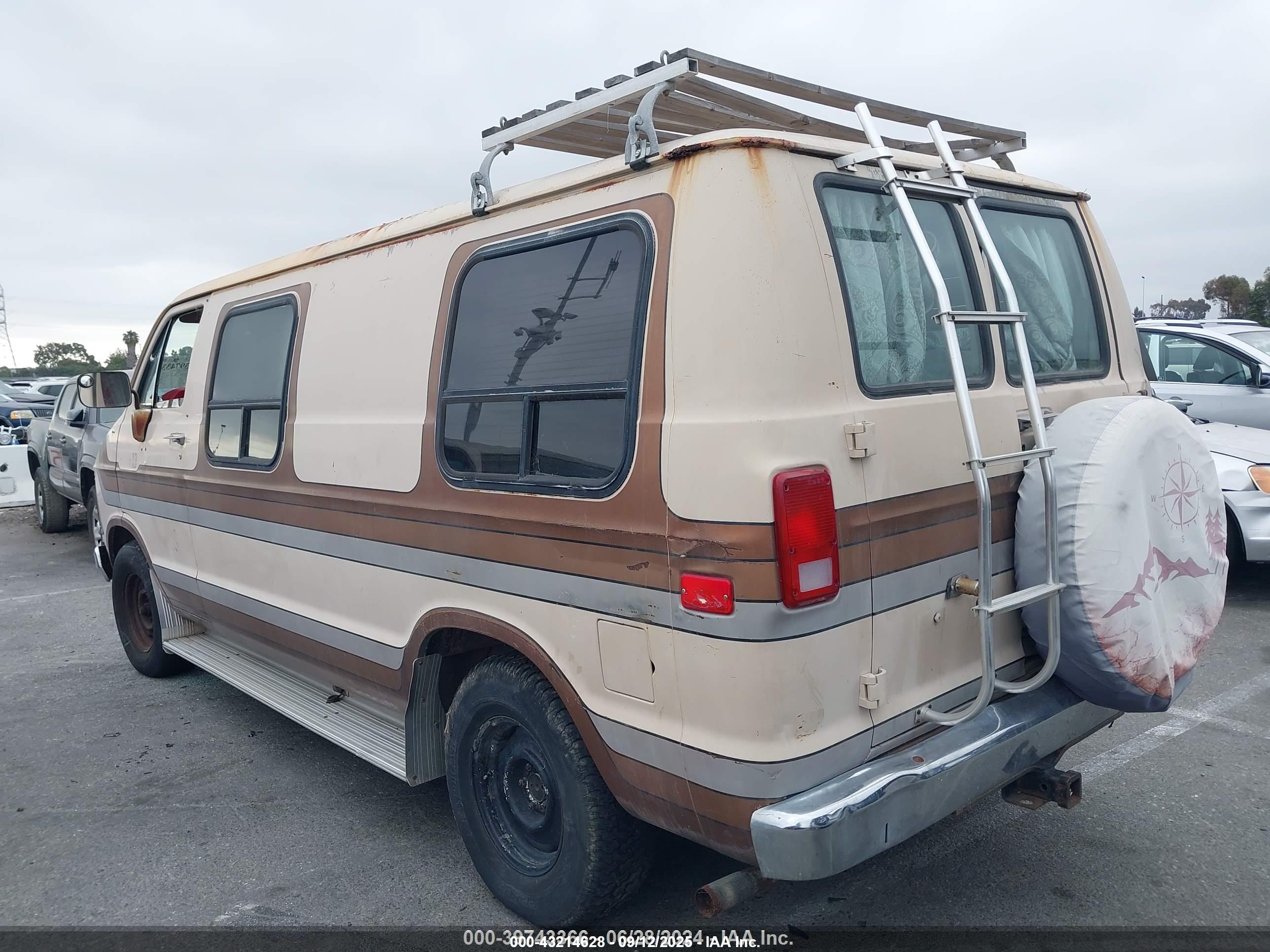 DODGE RAM image 3