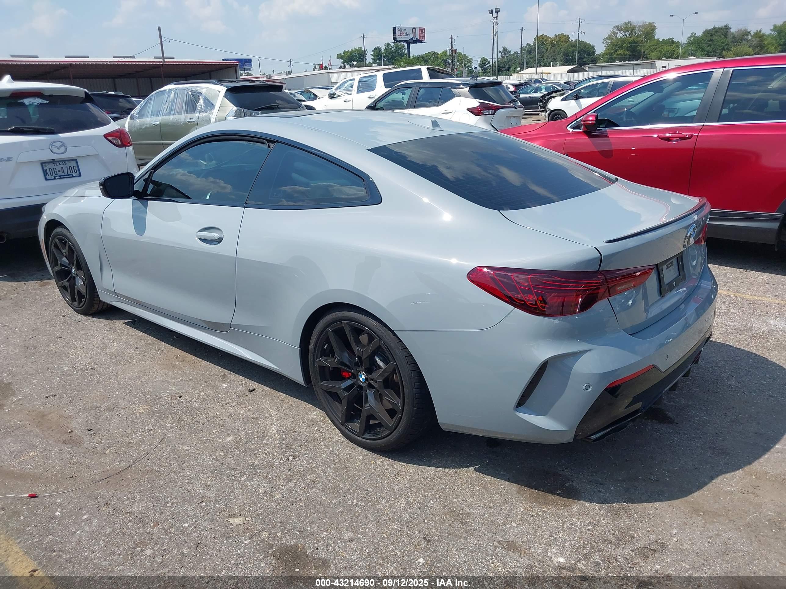 BMW M440I image 3